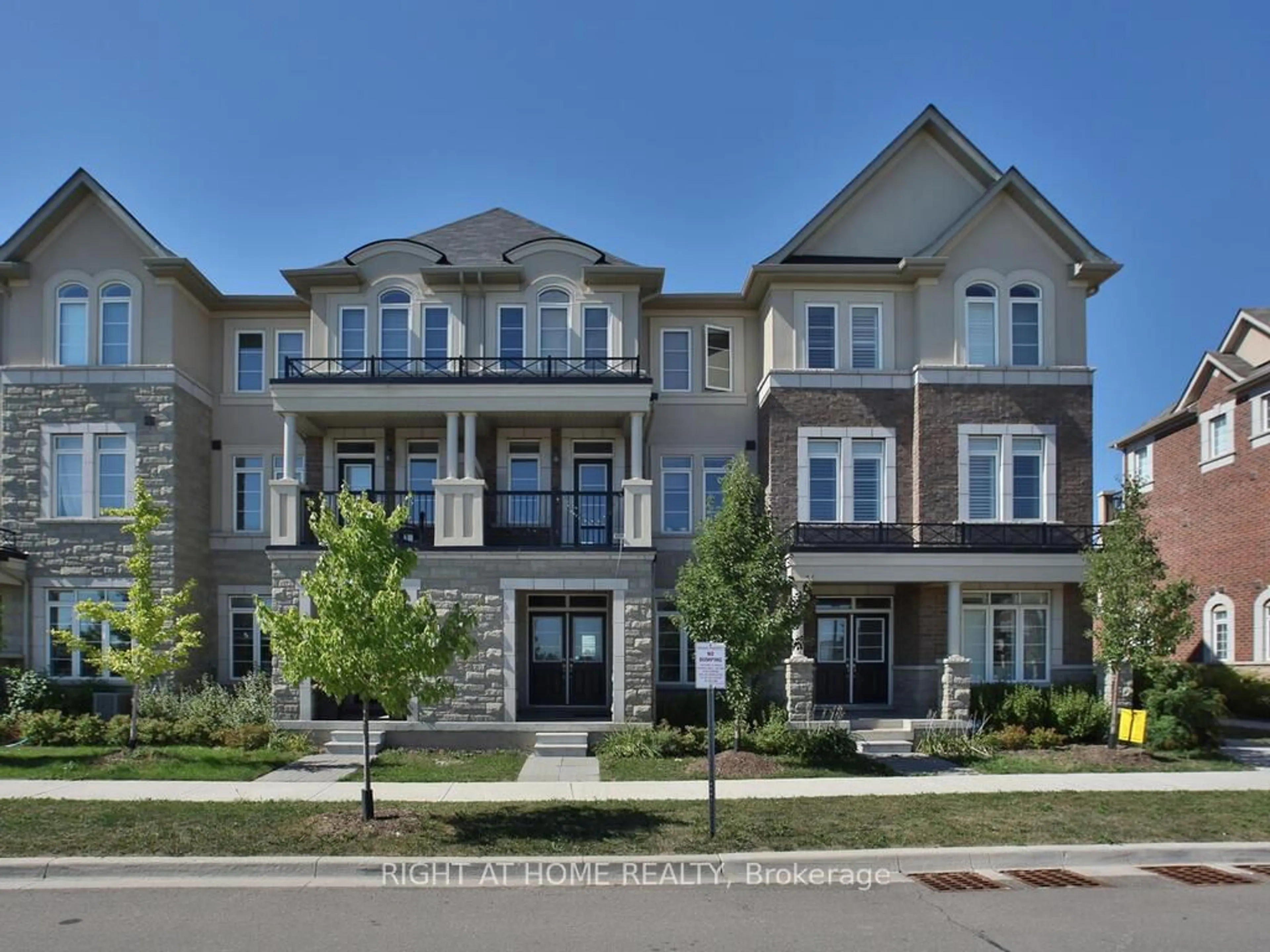 Unknown for 3030 George Savage Ave, Oakville Ontario L6M 0Z1