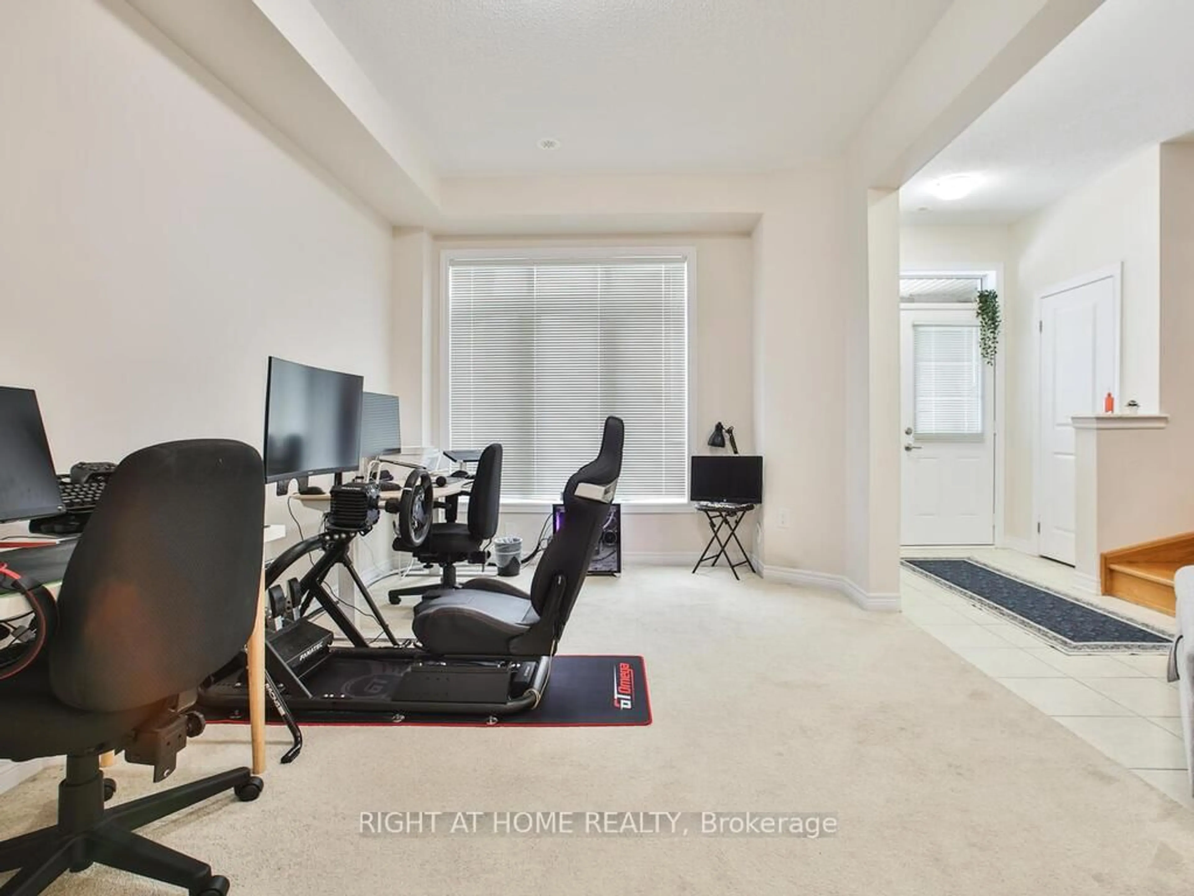 Unknown for 3030 George Savage Ave, Oakville Ontario L6M 0Z1