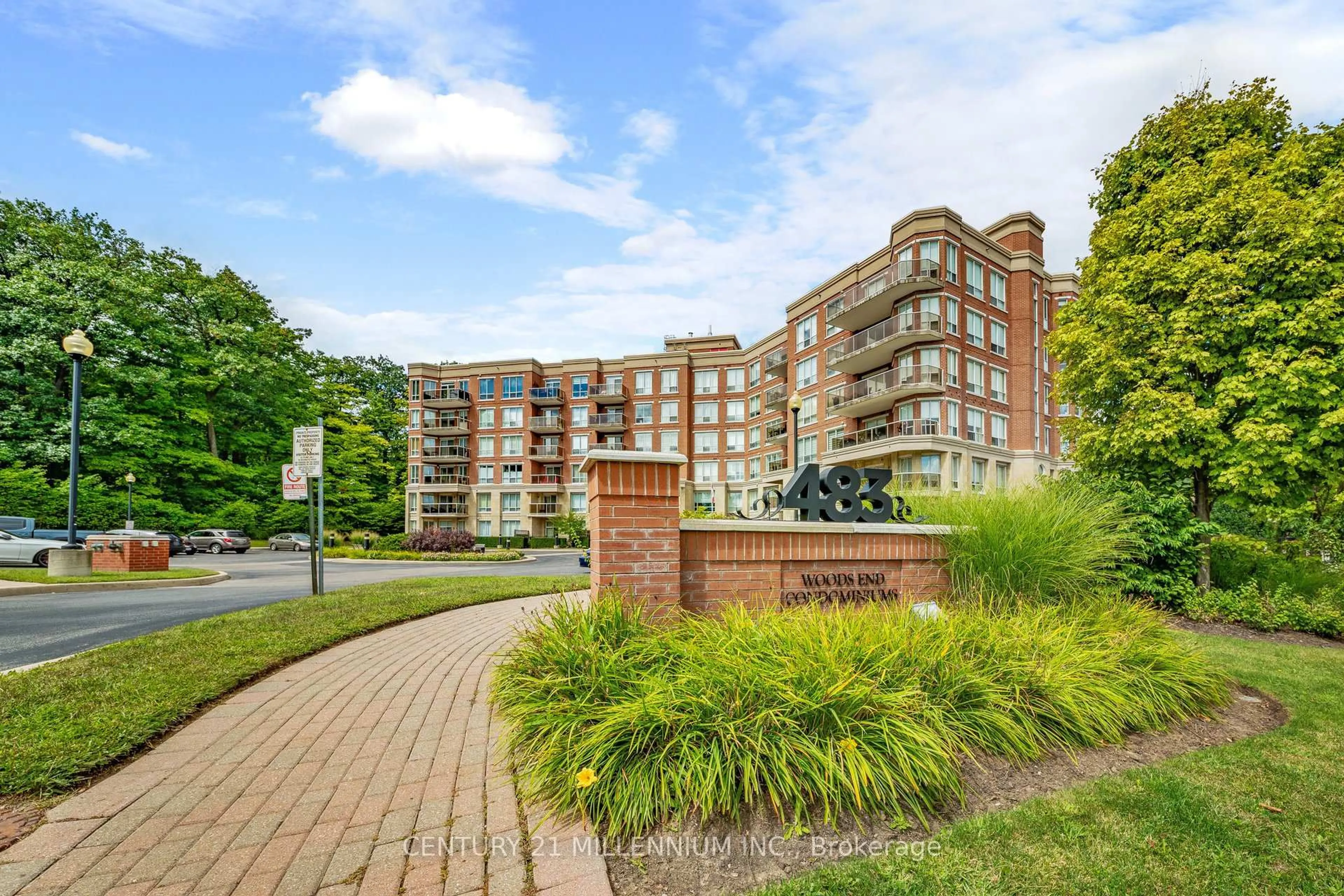 Unknown for 483 Faith Dr #PH4, Mississauga Ontario L5R 0A1