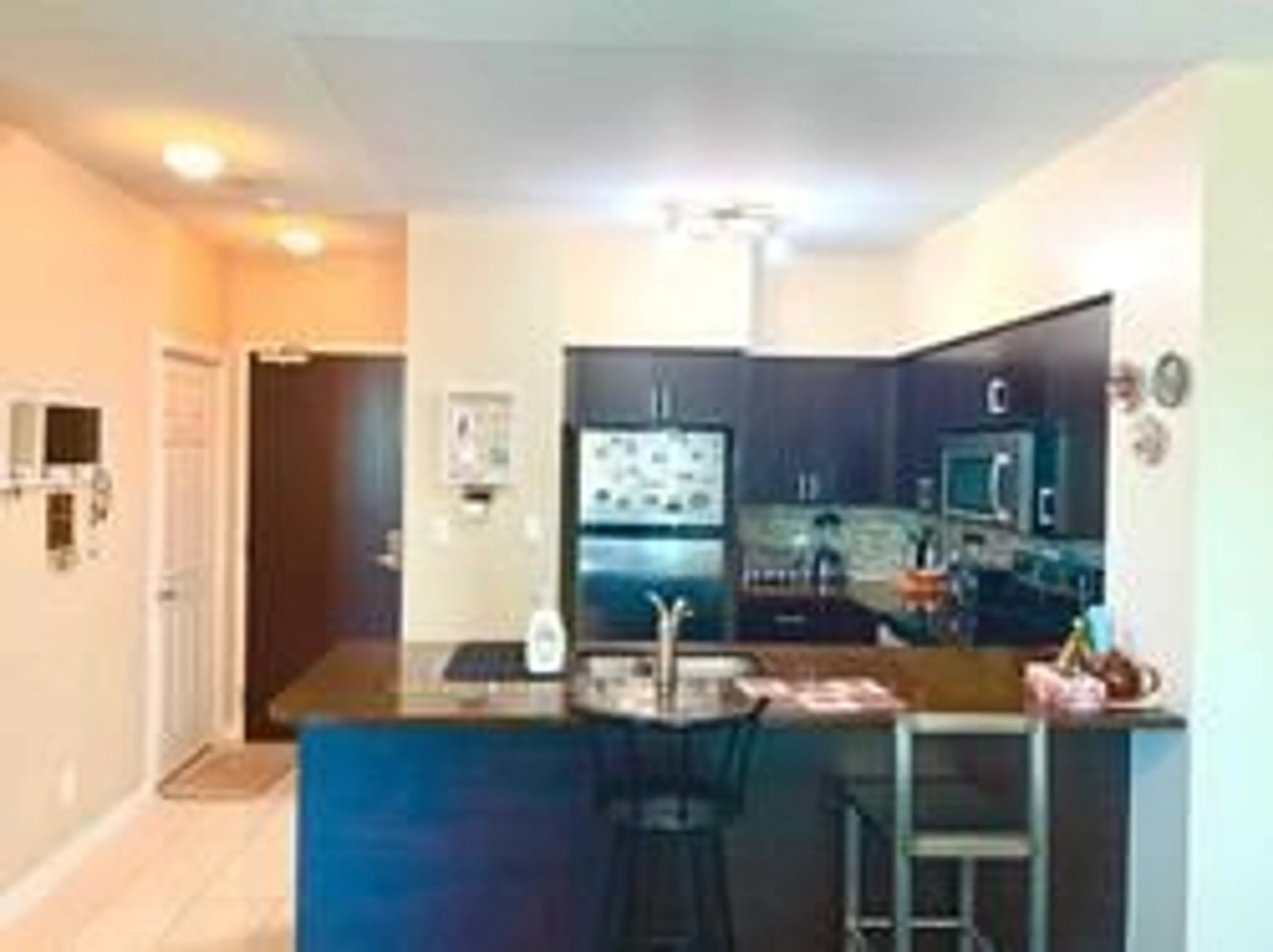 Open concept kitchen, unknown for 208 Enfield Pl #602, Mississauga Ontario L5B 0B8