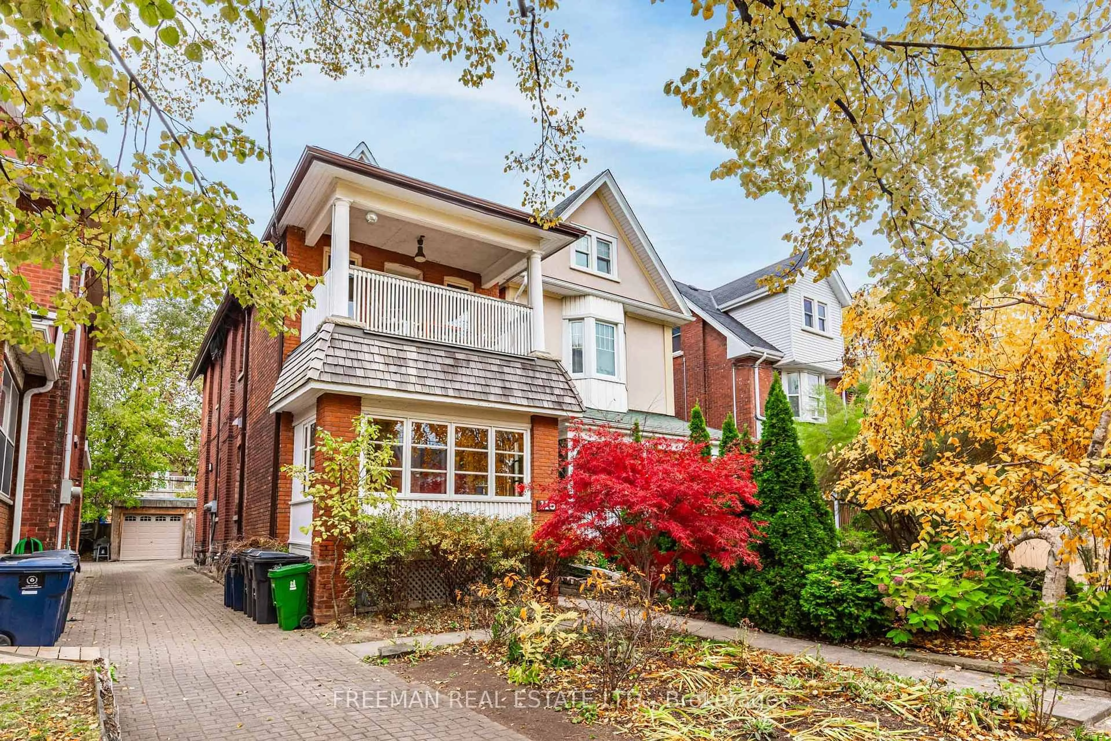 Home with brick exterior material, street for 115 Mavety St, Toronto Ontario M6P 2L8