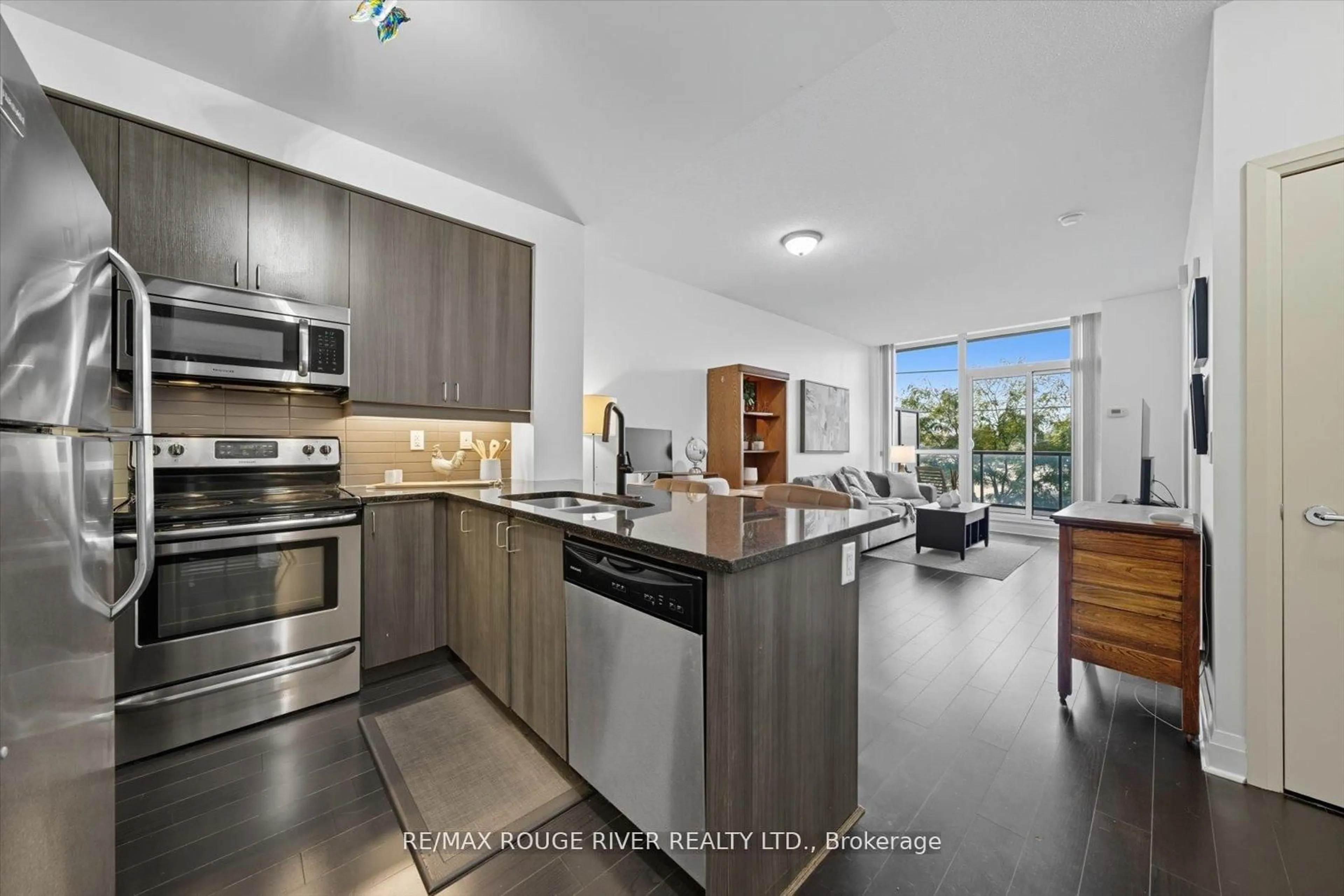Open concept kitchen, ceramic/tile floor for 1185 The Queensway Ave #213, Toronto Ontario M8Z 0C6