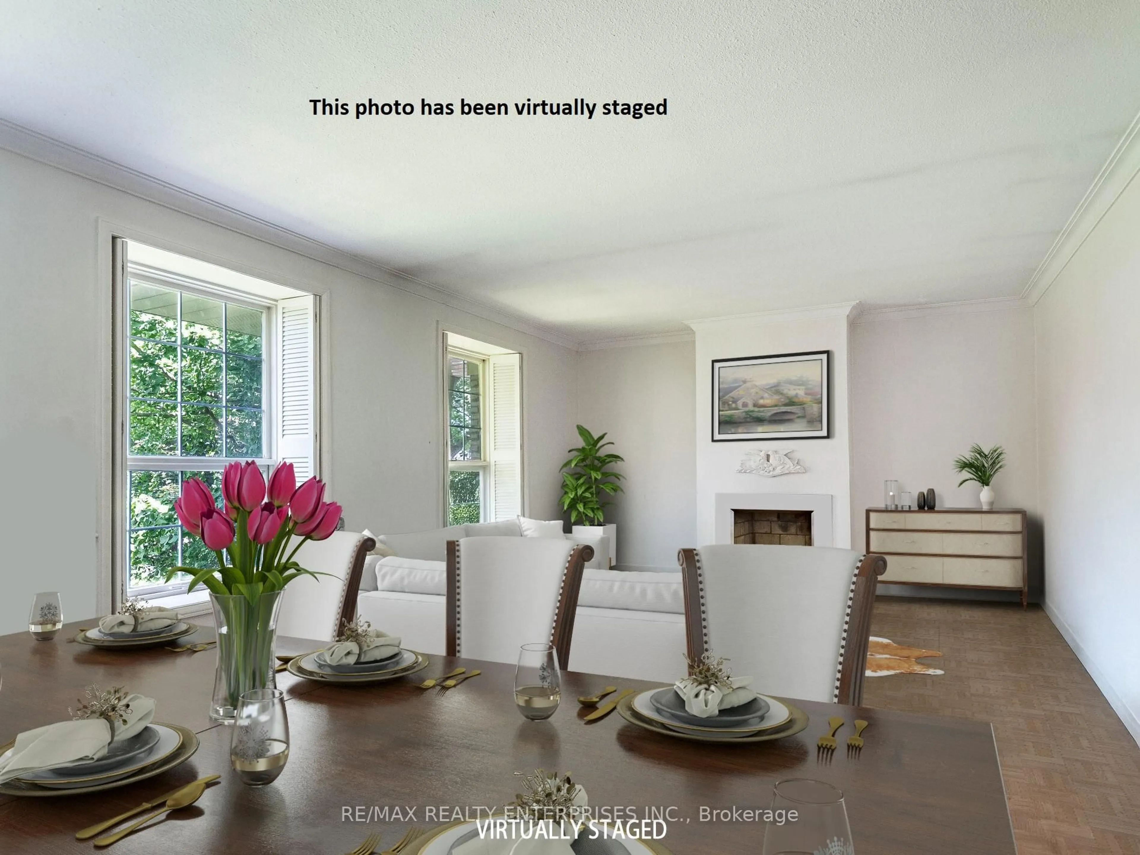 Unknown for 285 Pinetree Way, Mississauga Ontario L5G 2R4