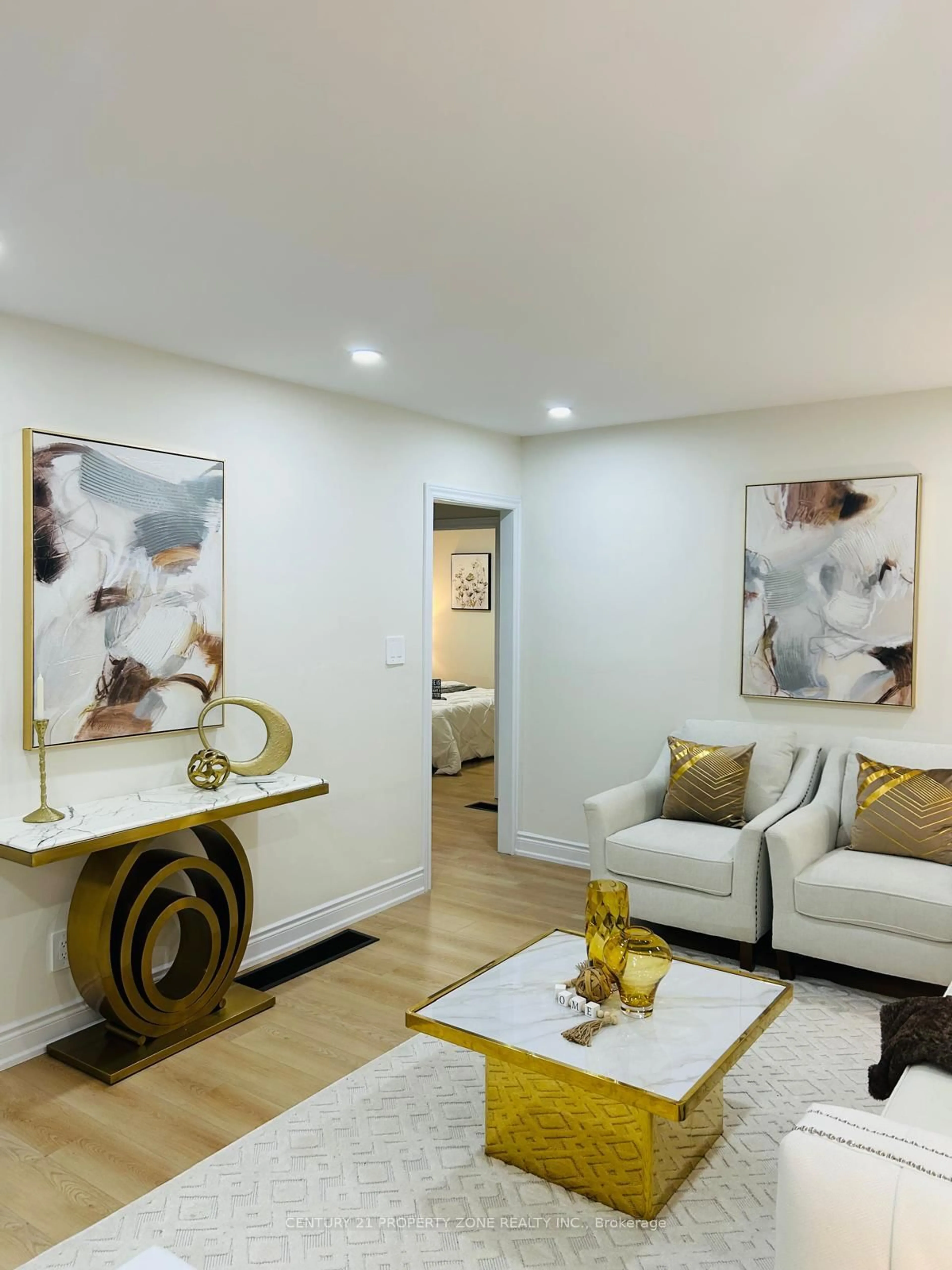 Living room with furniture, wood/laminate floor for 187 Martha Cres, Caledon Ontario L7E 4X2