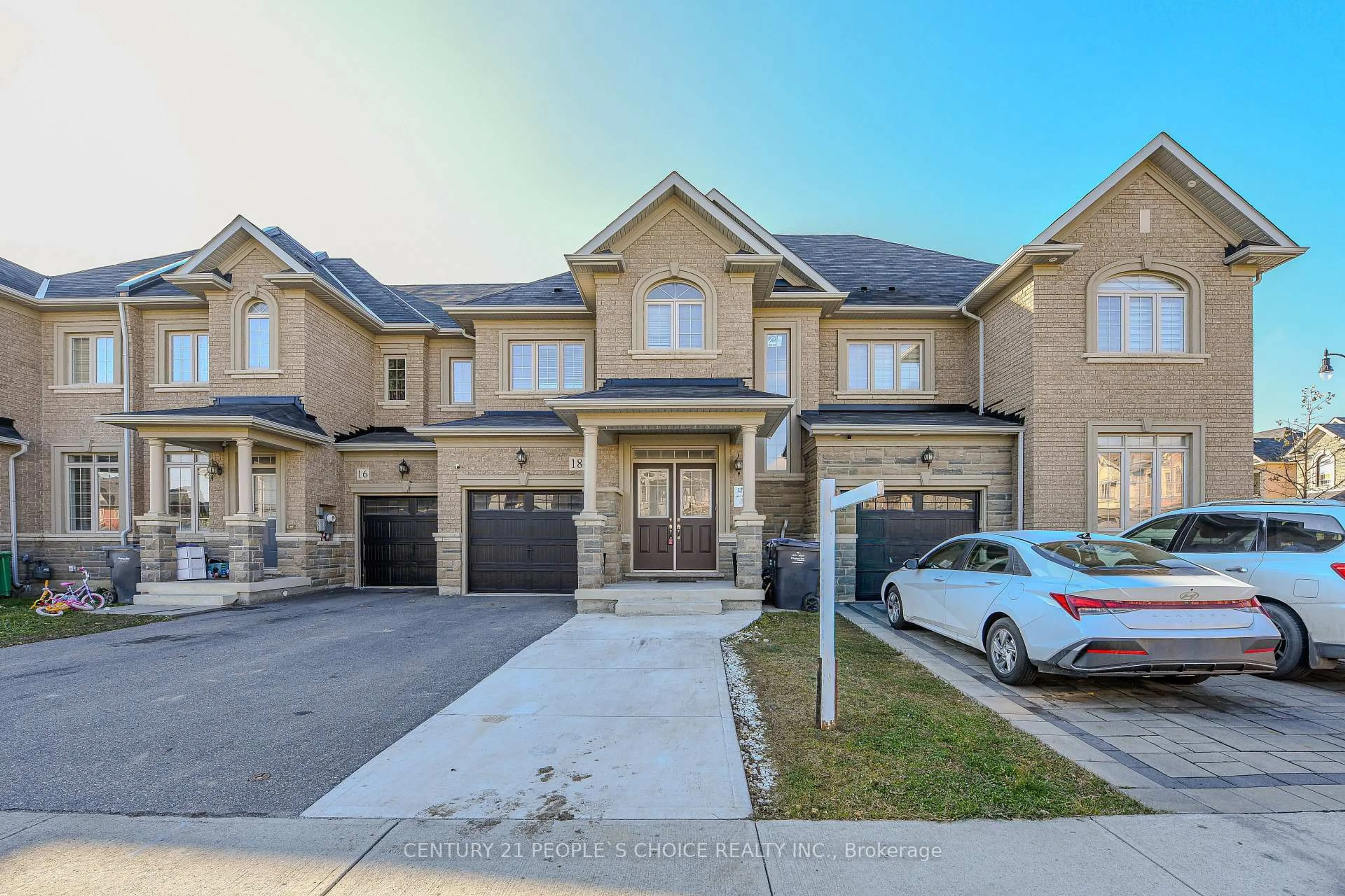 Unknown for 18 Cohoe St, Brampton Ontario L7A 4X8