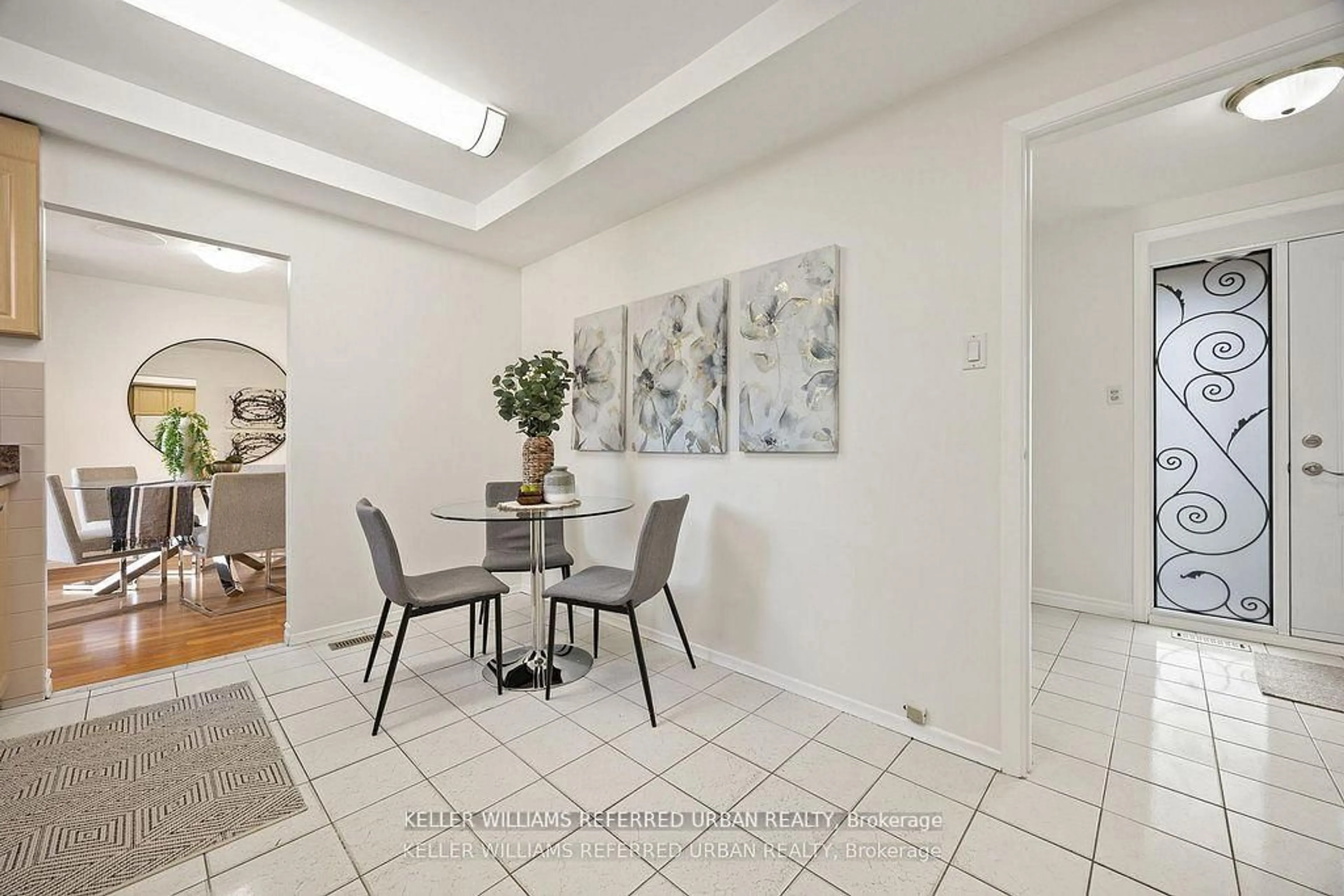 Dining room, ceramic/tile floor for 17 Madron Cres, Toronto Ontario M3J 1H8