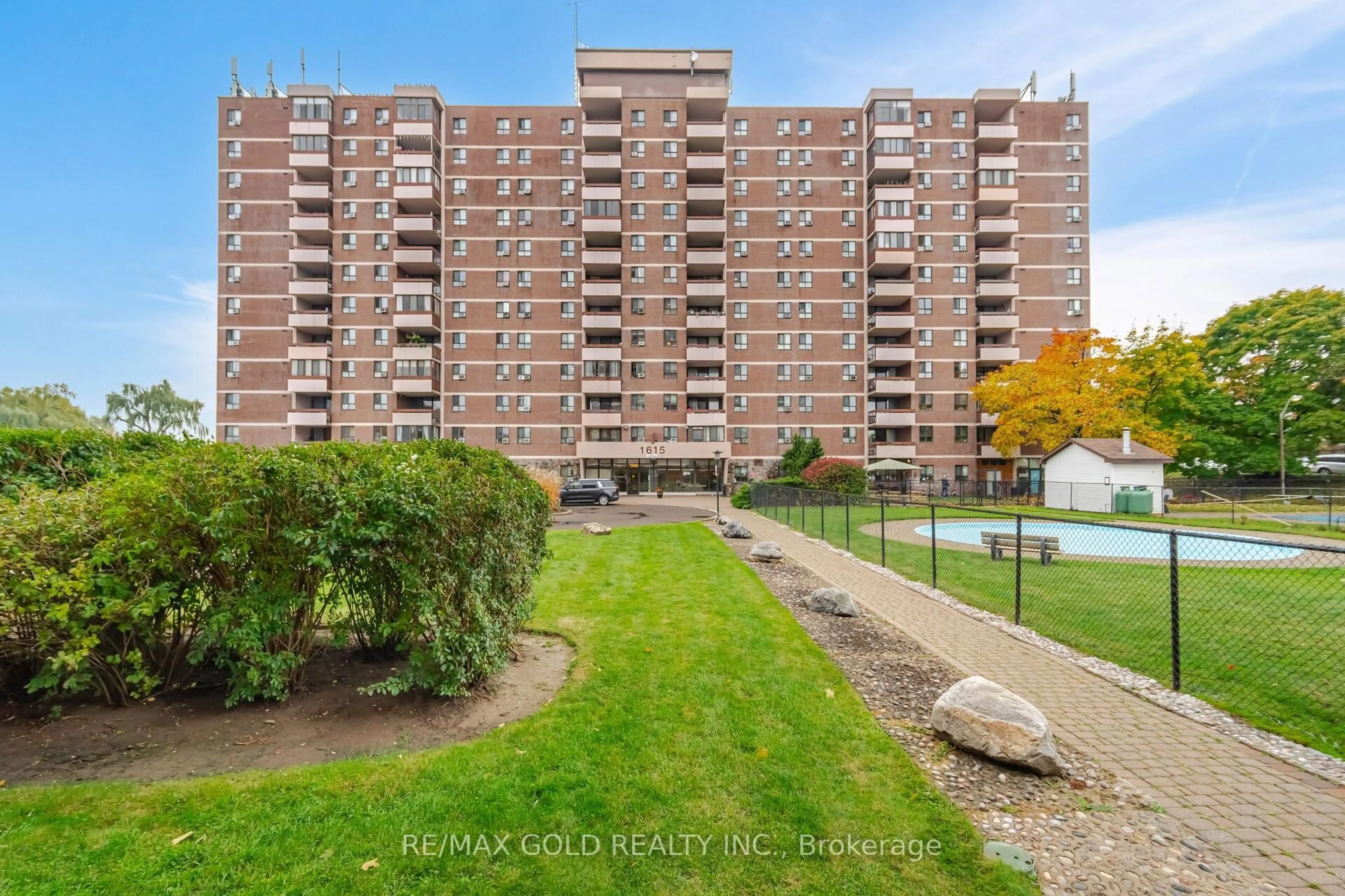 Unknown for 1615 Bloor St #1203, Mississauga Ontario L4X 1S2