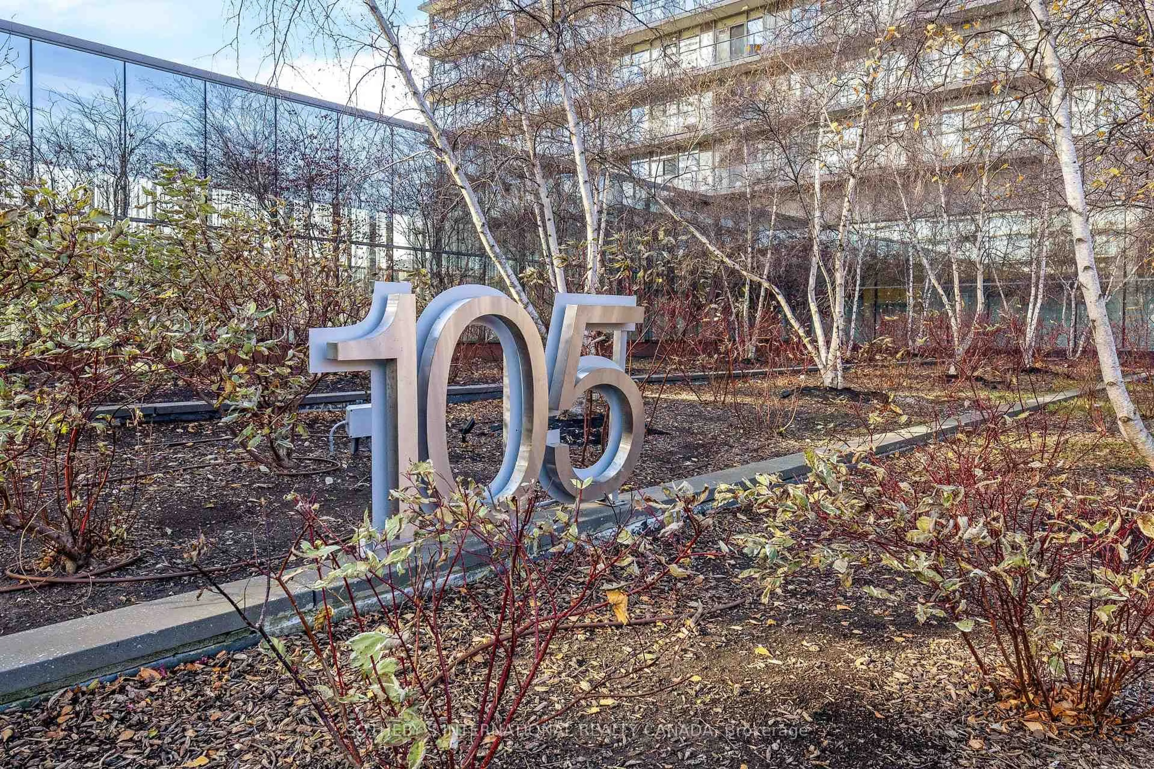 Unknown for 105 The Queensway Ave #1601, Toronto Ontario M6S 5B5