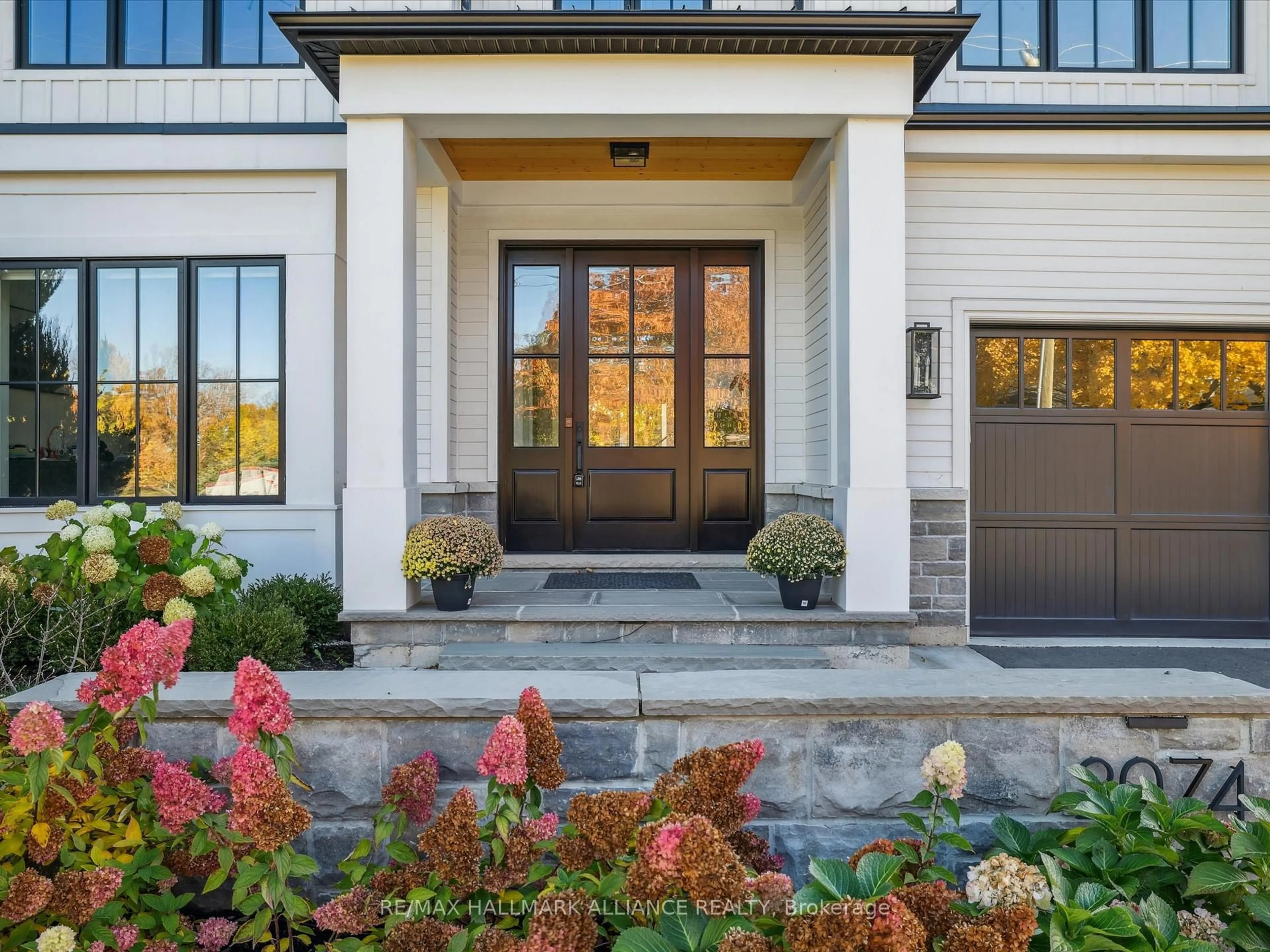 Home with brick exterior material, street for 2074 Seabrook Dr, Oakville Ontario L6L 2T9