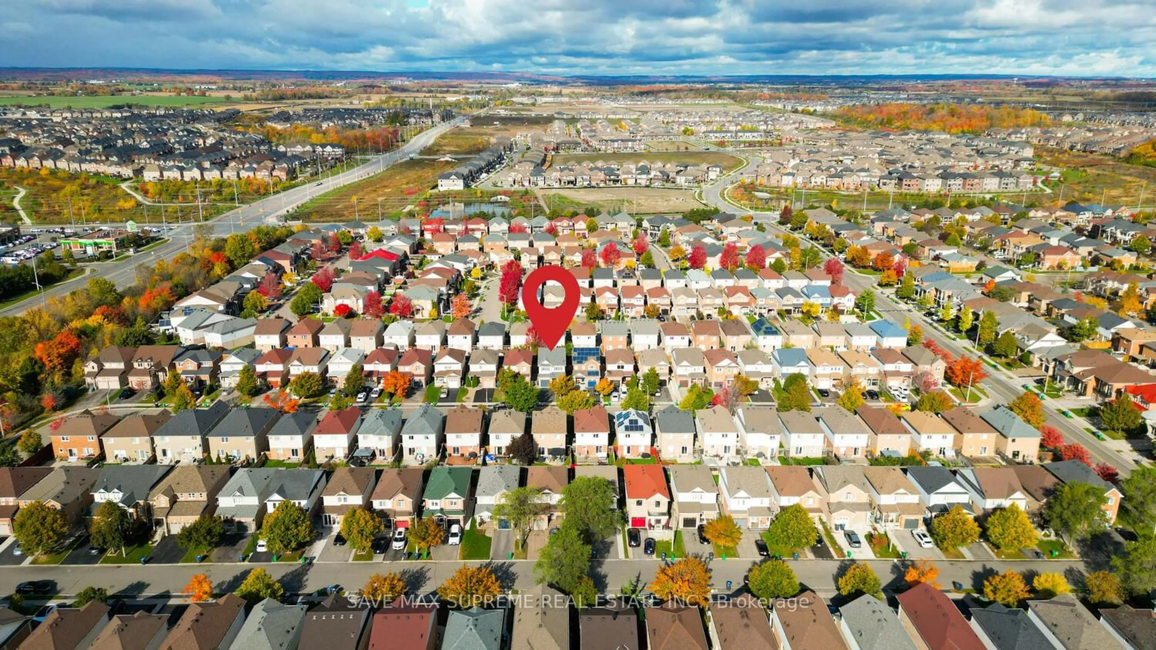 A pic from outside/outdoor area/front of a property/back of a property/a pic from drone, street for 74 Ridgemore Cres, Brampton Ontario L7A 2L5
