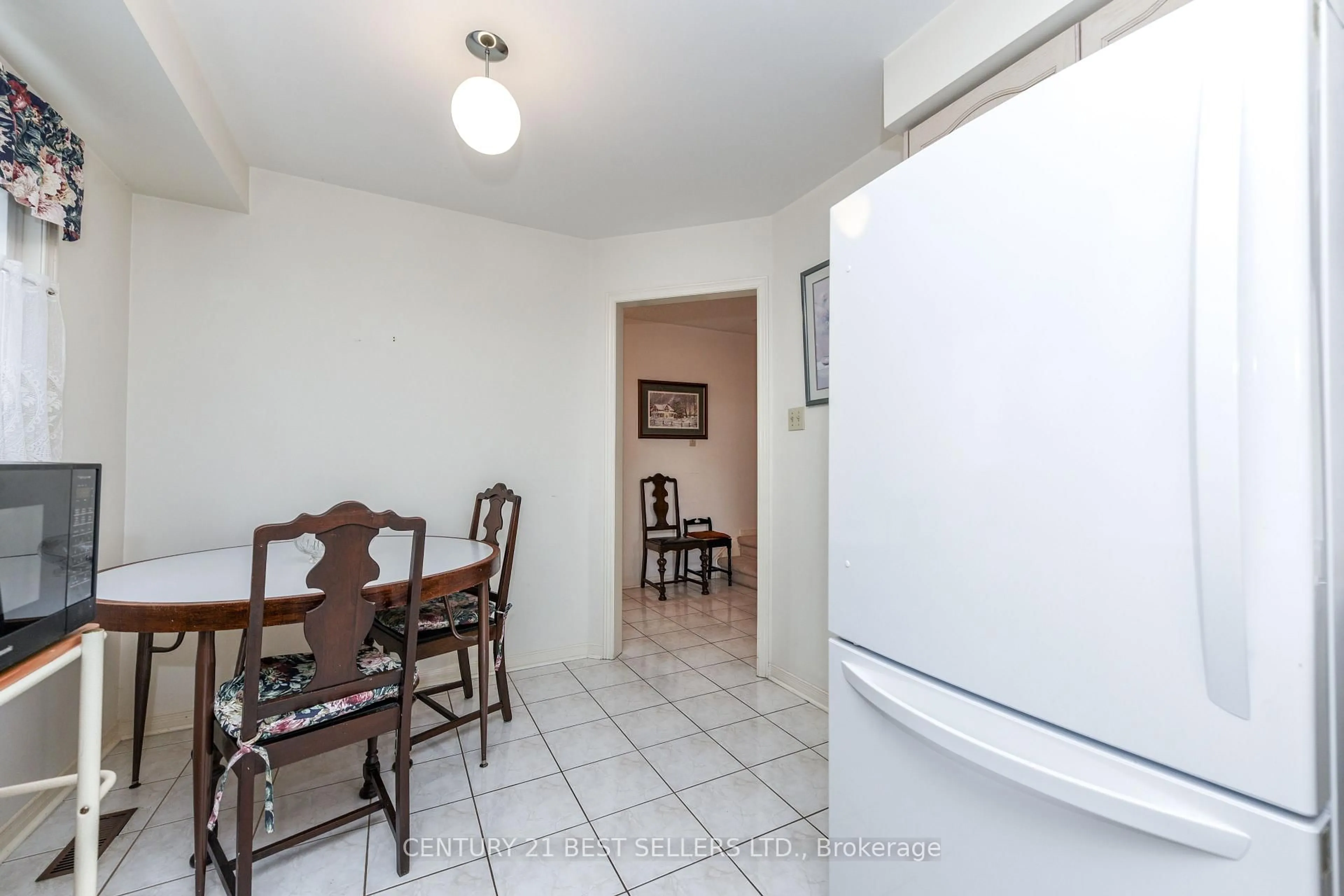 Unknown for 5439 Antrex Cres, Mississauga Ontario L4Z 3T7