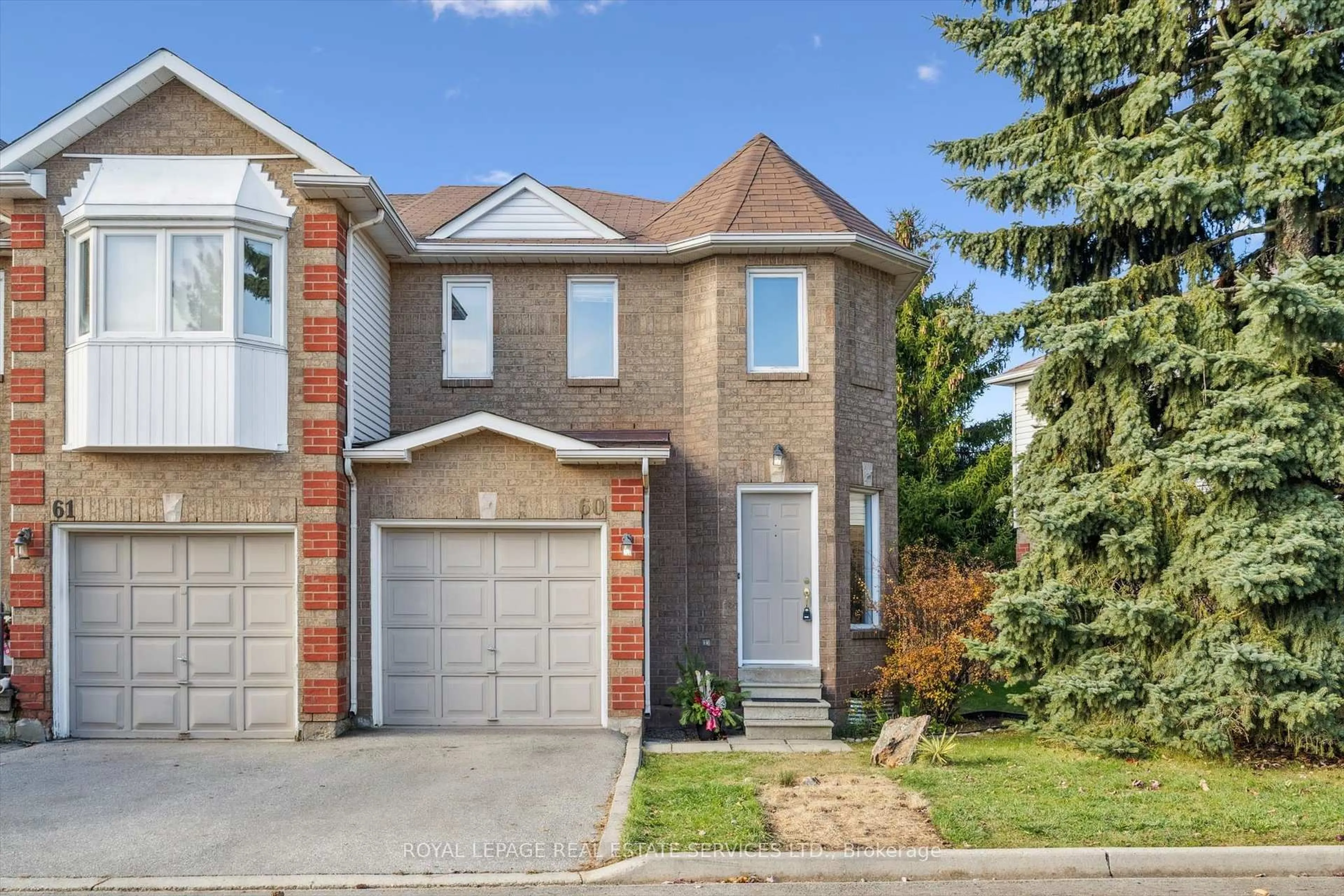 Home with brick exterior material, street for 2350 Grand Ravine Dr #60, Oakville Ontario L6H 6E2