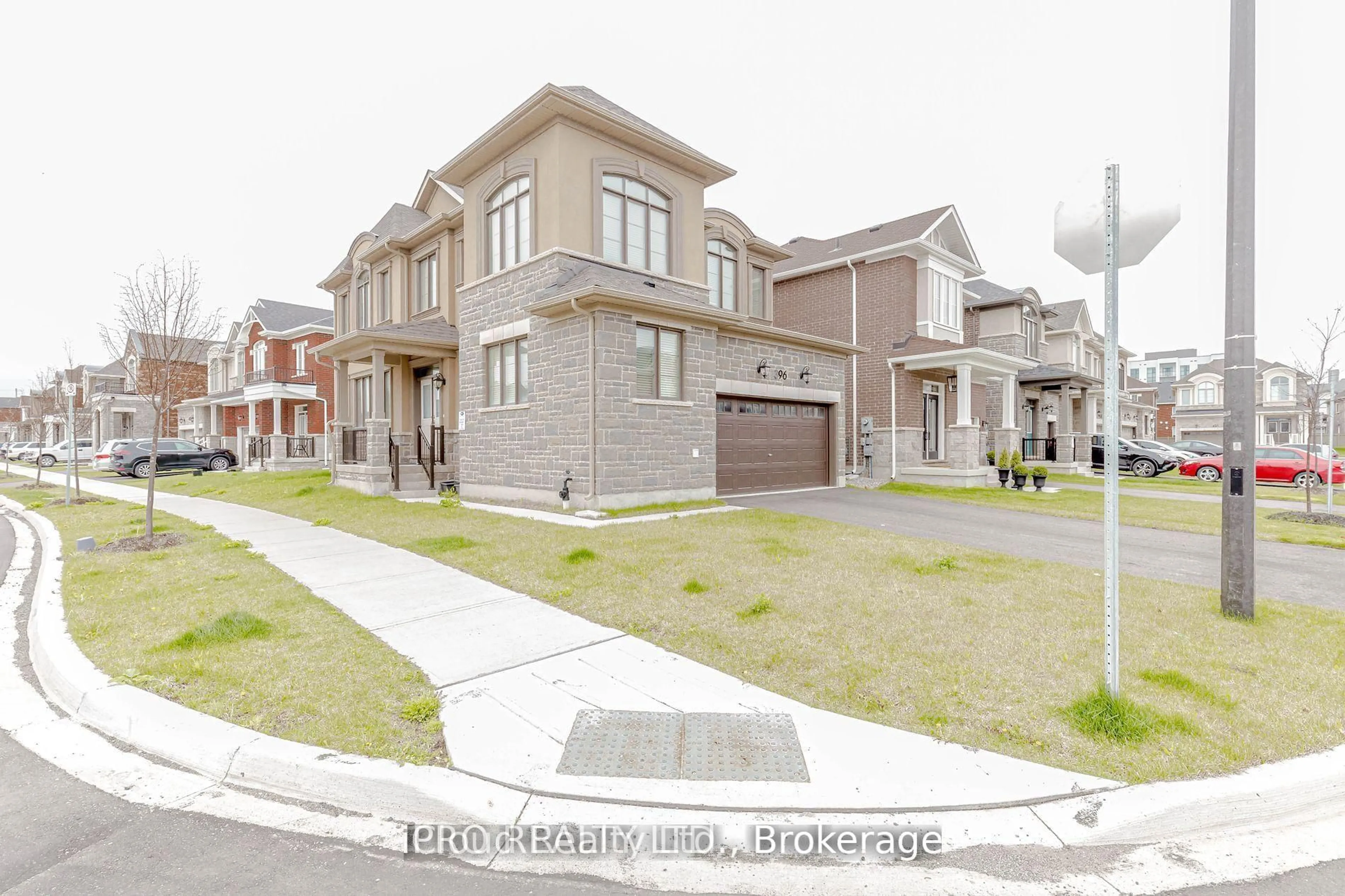 A pic from outside/outdoor area/front of a property/back of a property/a pic from drone, street for 396 Boyd Lane, Milton Ontario L9T 2Z5