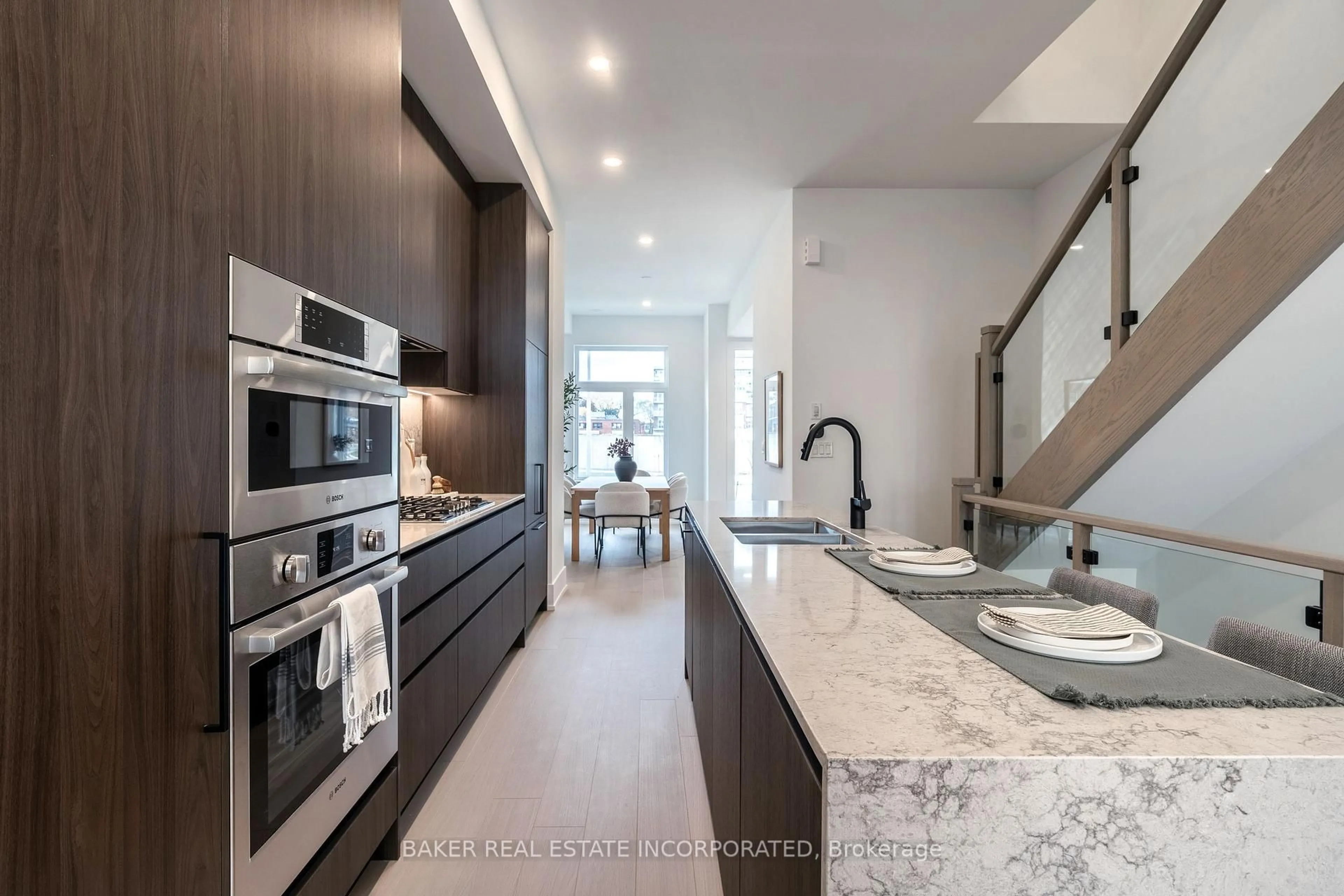 Open concept kitchen, unknown for 10 Lou Parsons Way #7, Mississauga Ontario L5H 0B2