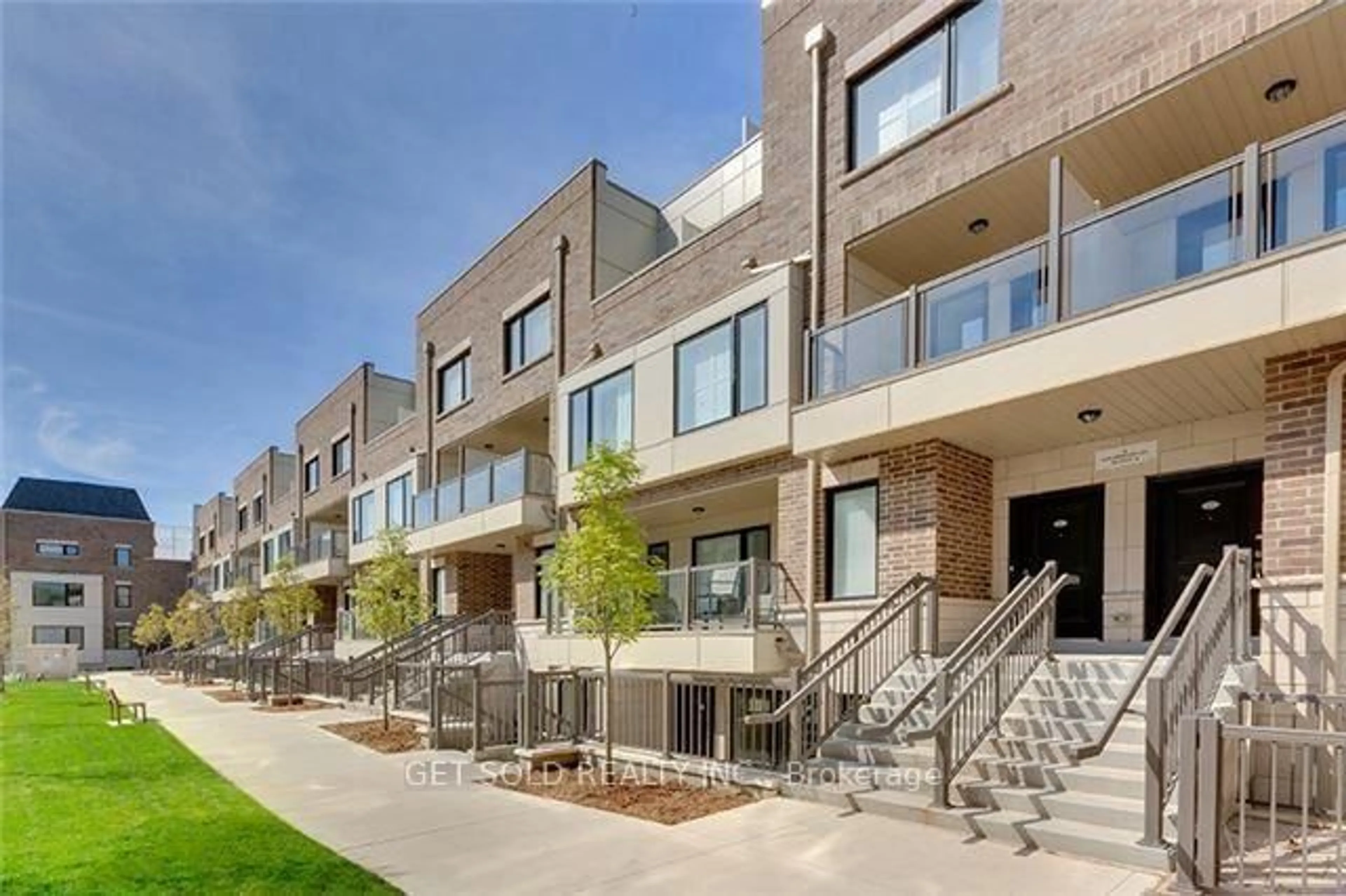 Unknown for 8 Drummond St #421, Toronto Ontario M8V 1Y8