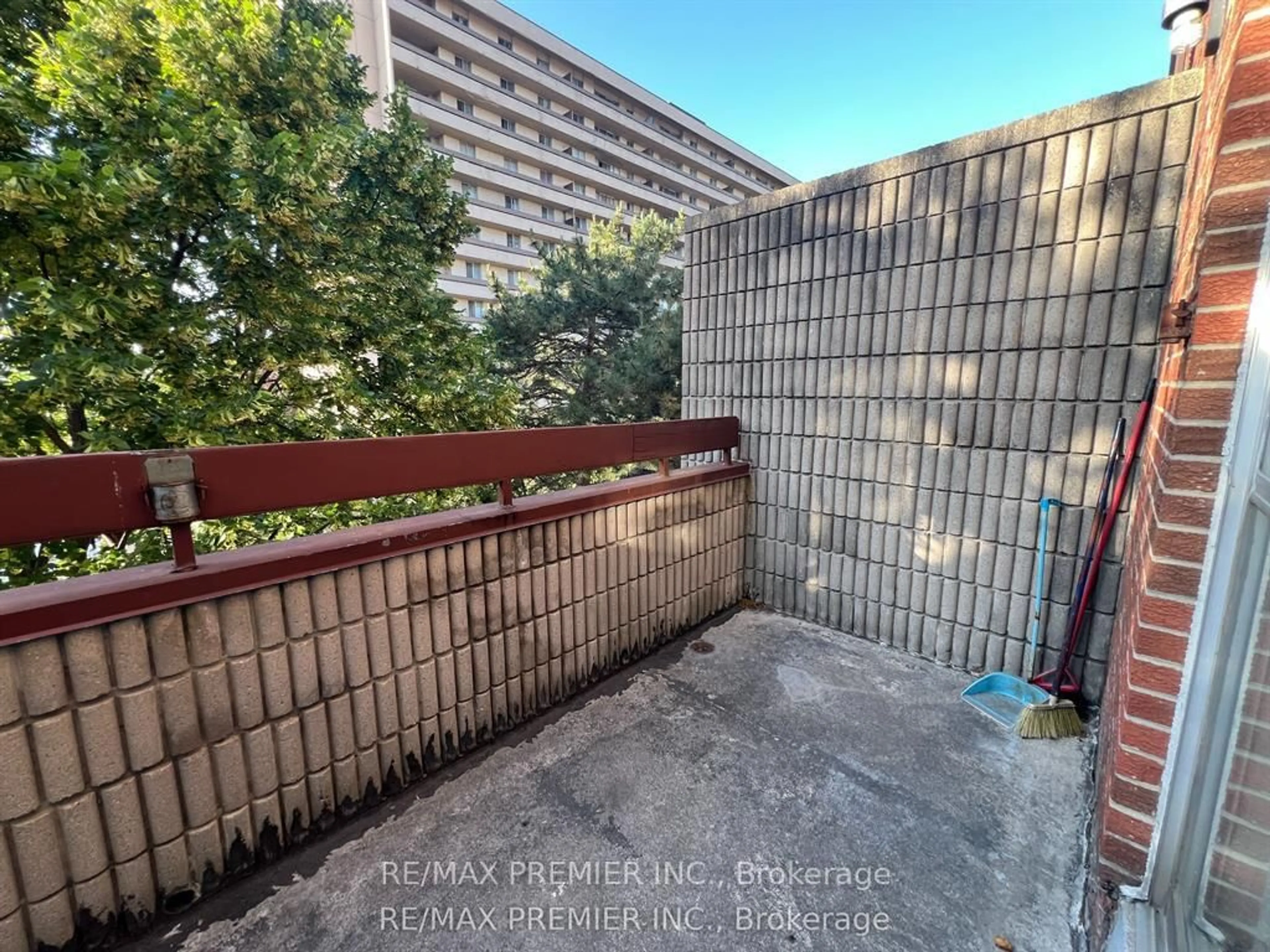 Unknown for 10 Eddystone Ave #234, Toronto Ontario M3N 2T2