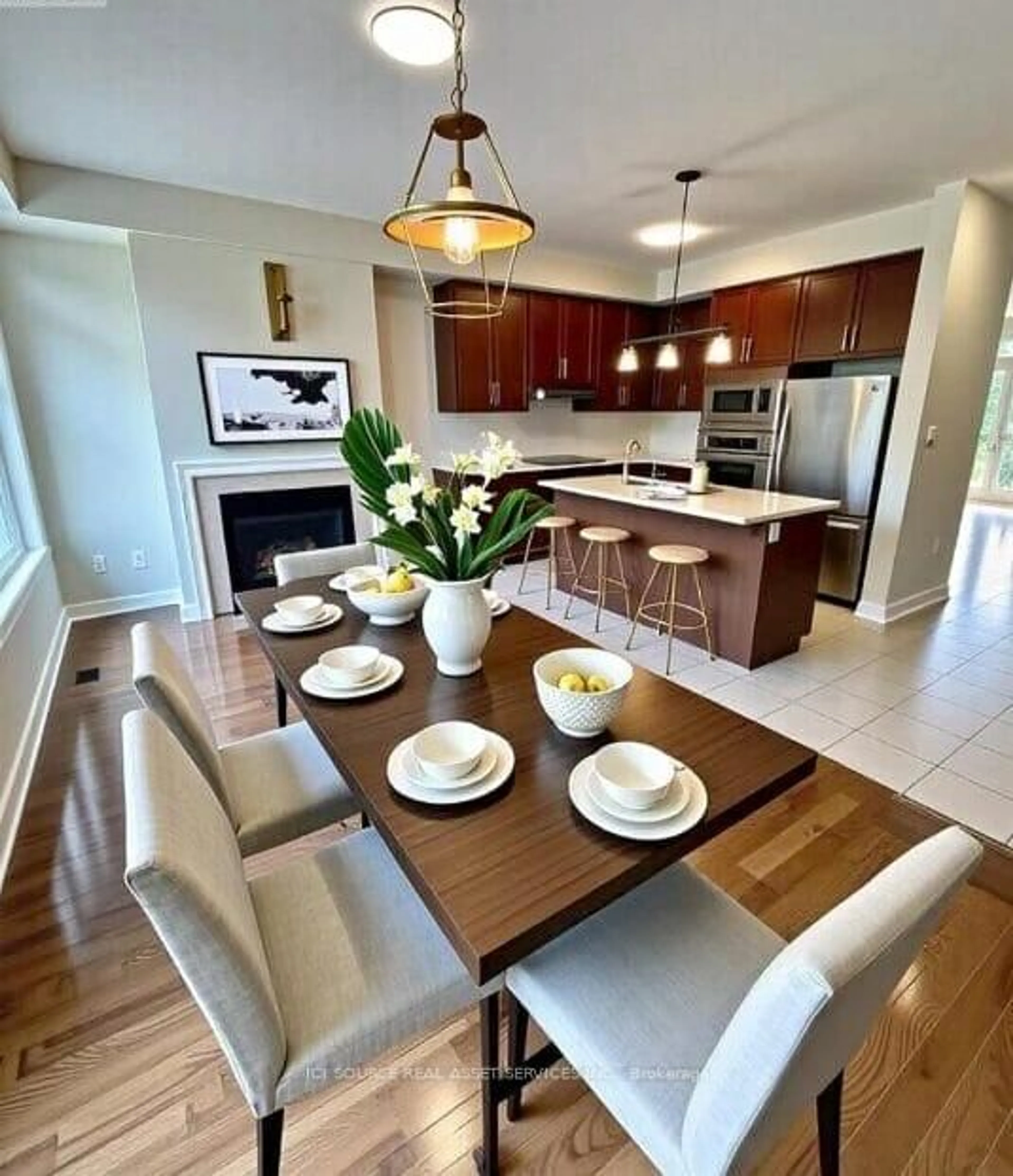 Open concept kitchen, unknown for 3215 Thomas St #4, Mississauga Ontario L5M 0M2