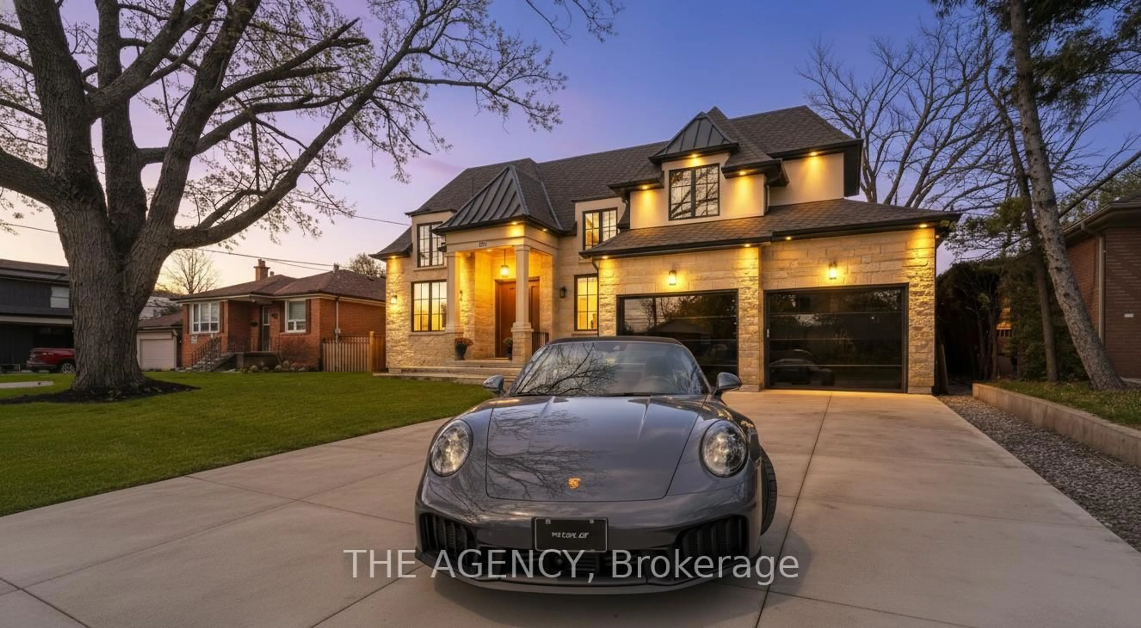 Home with brick exterior material, street for 512 Weynway Crt, Oakville Ontario L6L 4G7