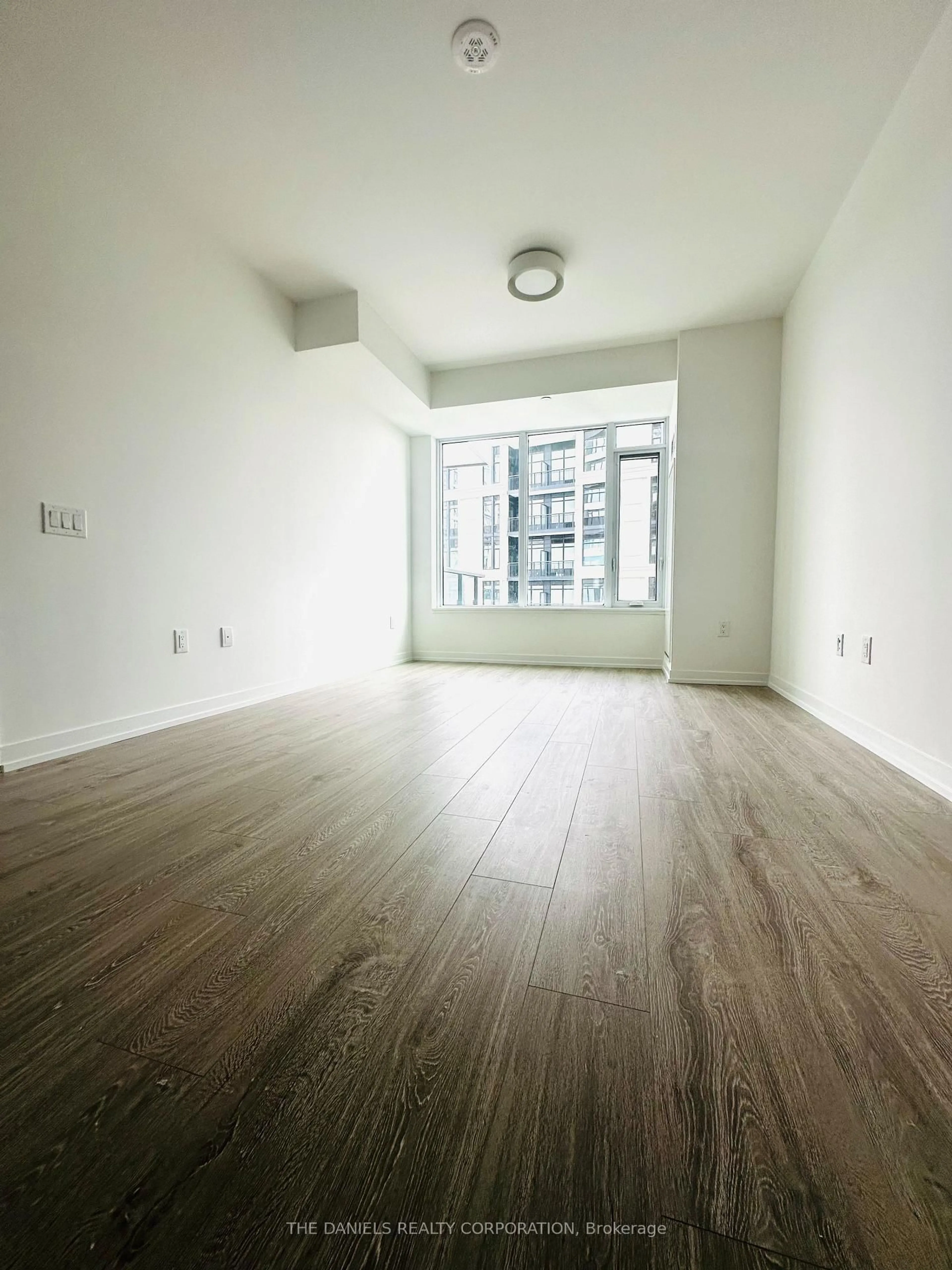 A pic of a room for 2485 Eglinton Ave #809, Mississauga Ontario L5M 2T1