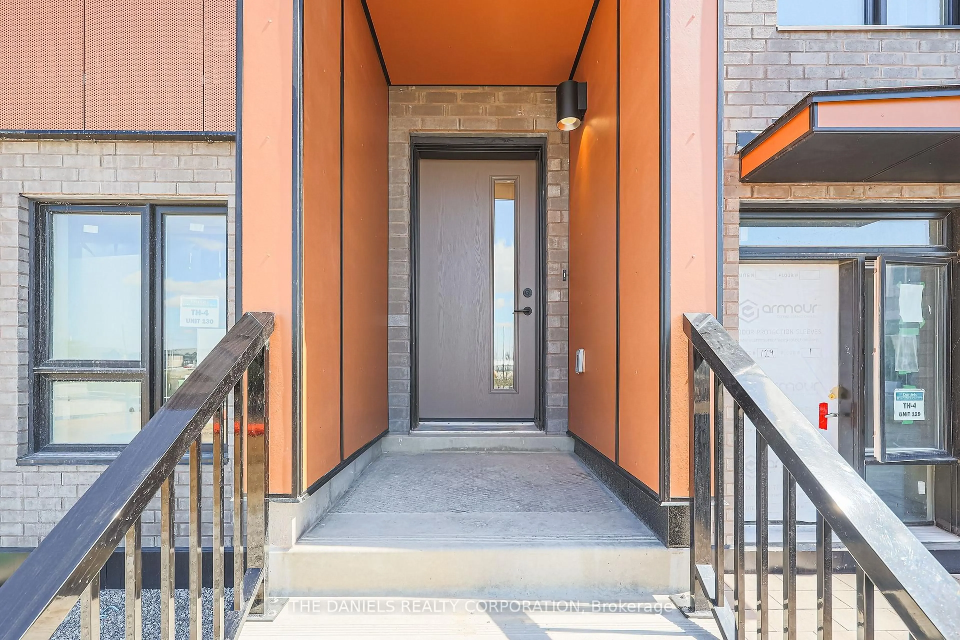 Indoor entryway for 90 All Nations Dr #253, Brampton Ontario L7A 0H8