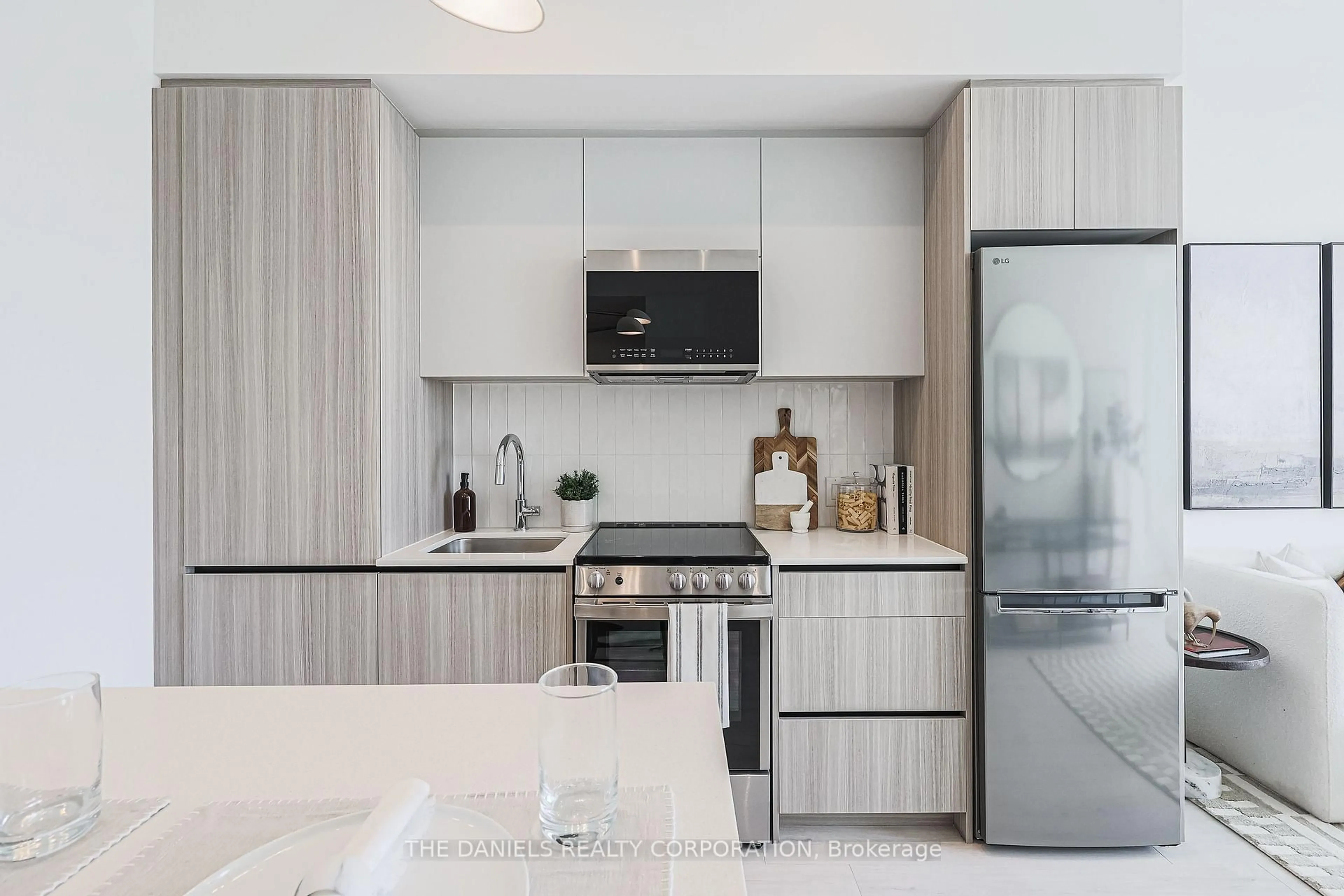 Contemporary kitchen, unknown for 20 All Nations Dr #1203, Brampton Ontario L7A 0H8