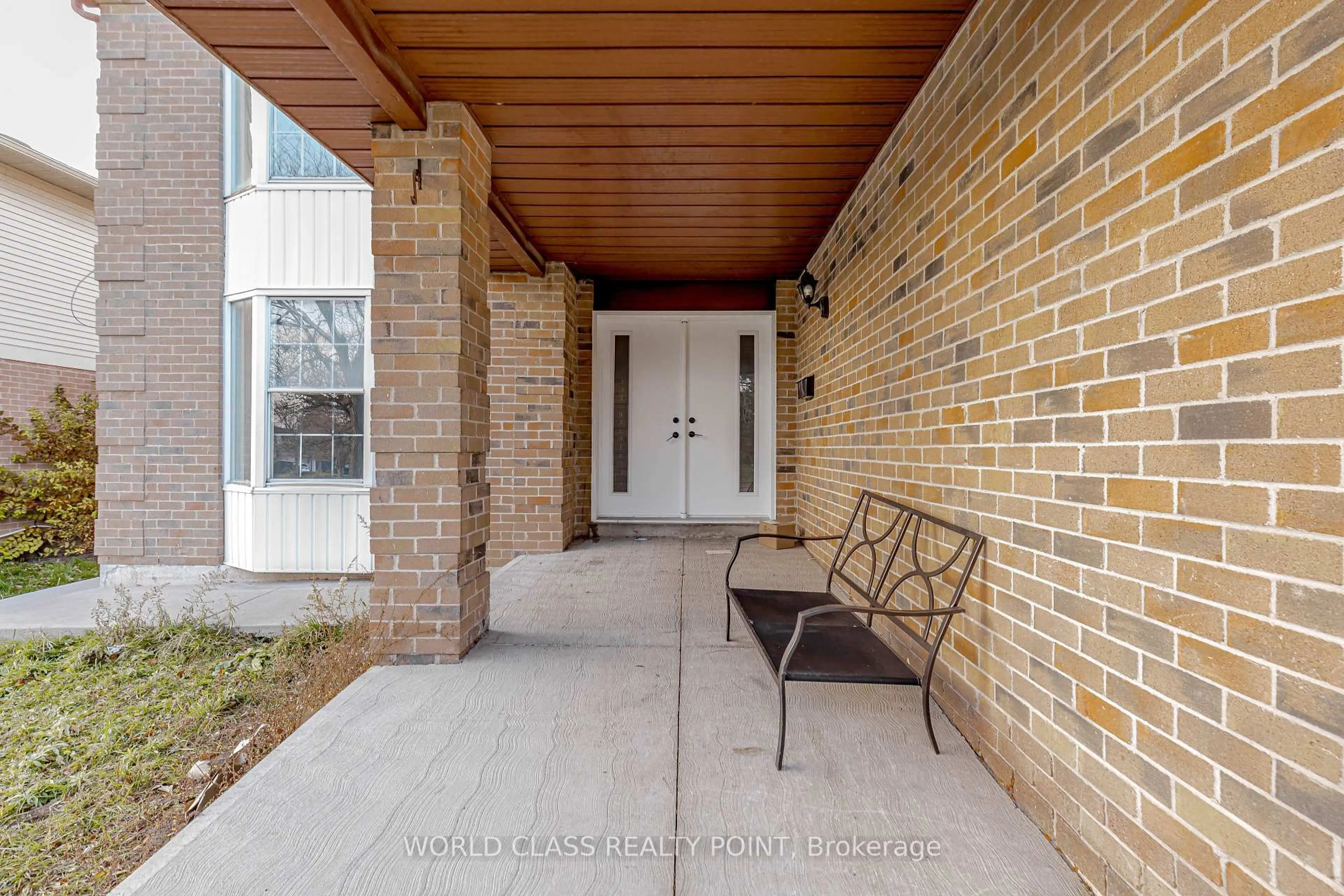 Unknown for 76 Moffatt Ave, Brampton Ontario L6Y 2P3