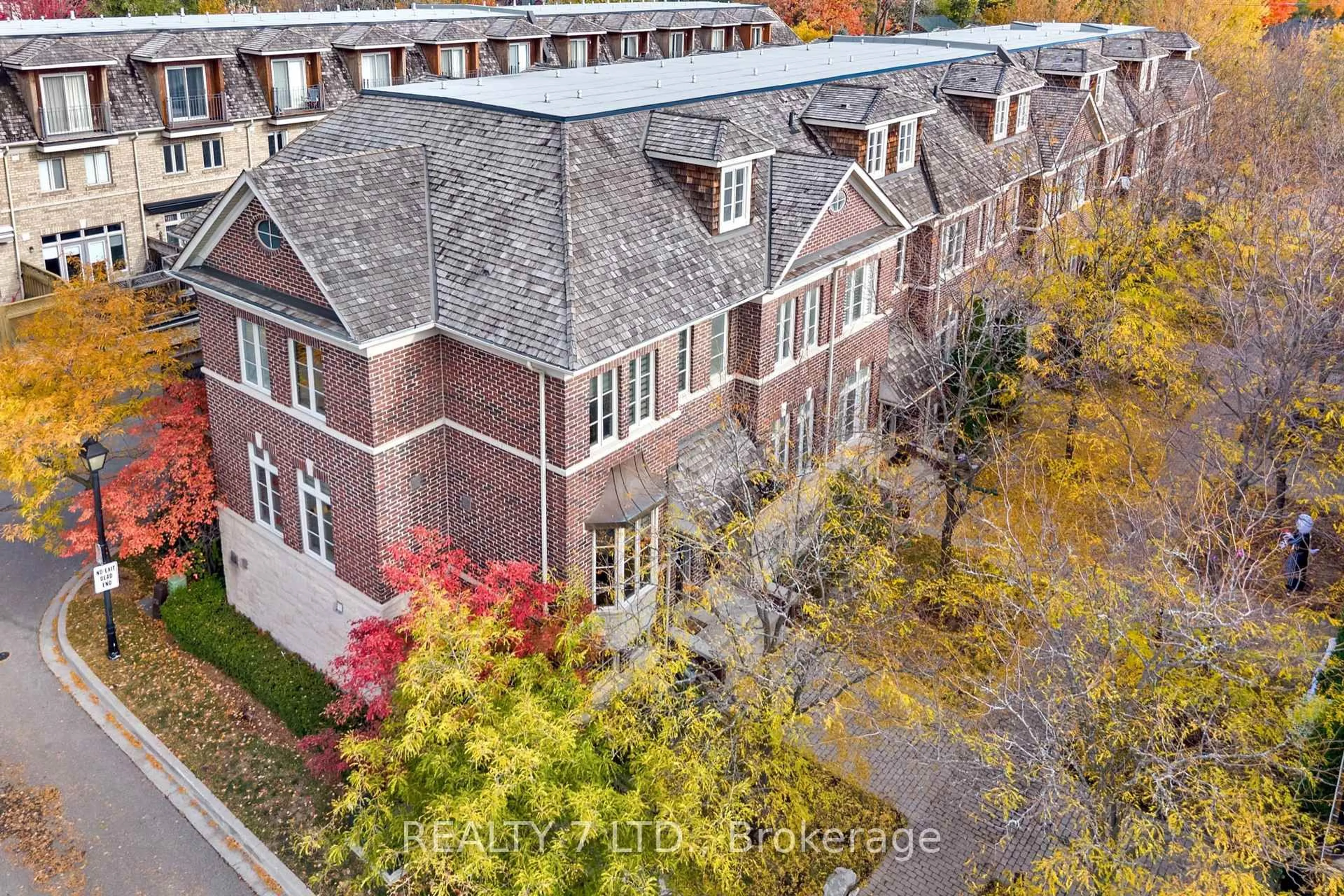A pic from outside/outdoor area/front of a property/back of a property/a pic from drone, unknown for 44 Furrow Lane, Toronto Ontario M8Z 0A3