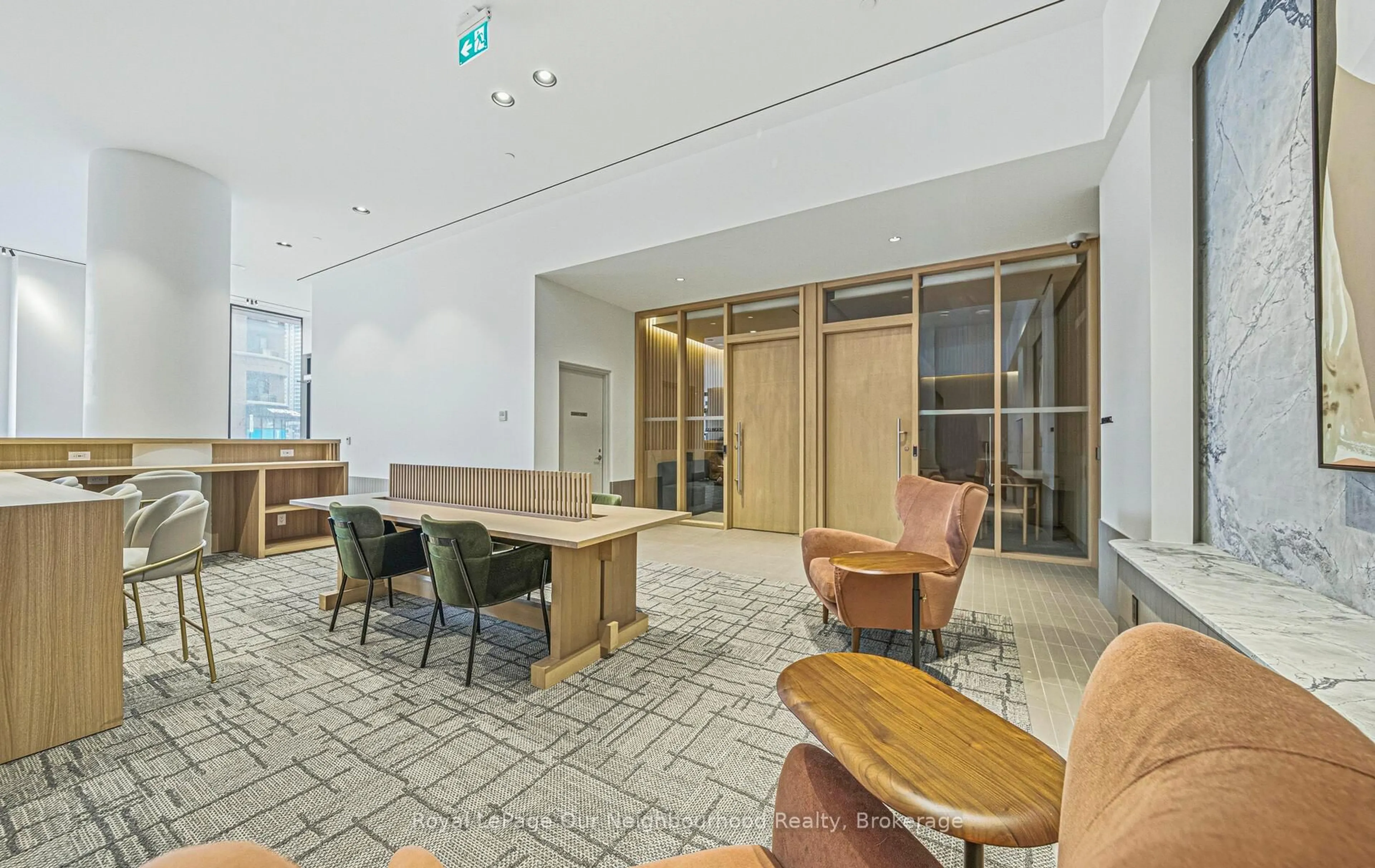 Unknown for 395 Square One Dr #412, Mississauga Ontario L5B 0P6