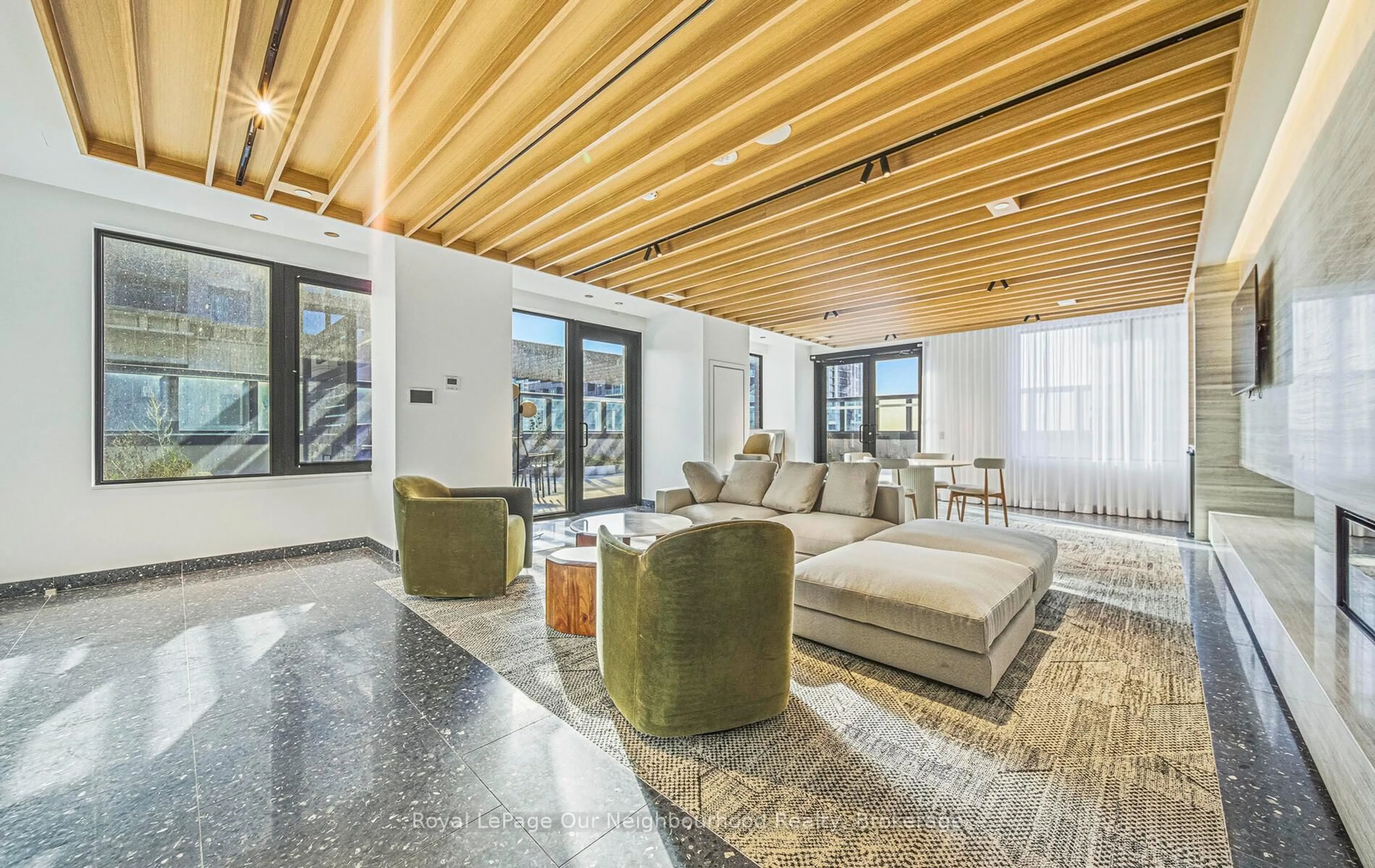 Lobby for 395 Square One Dr #412, Mississauga Ontario L5B 0P6