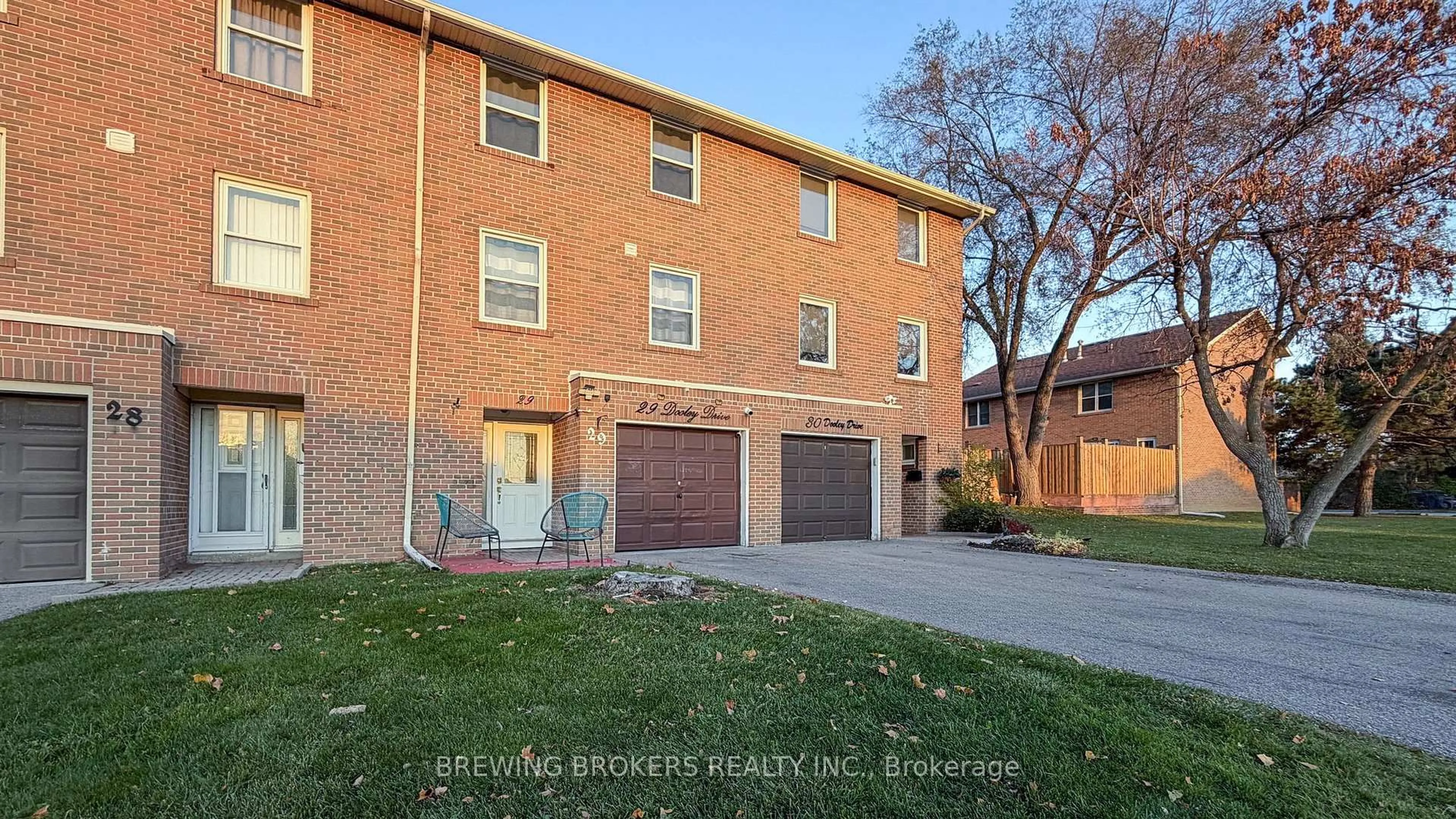Home with brick exterior material, street for 7255 Dooley Dr #29, Mississauga Ontario L4T 2S7