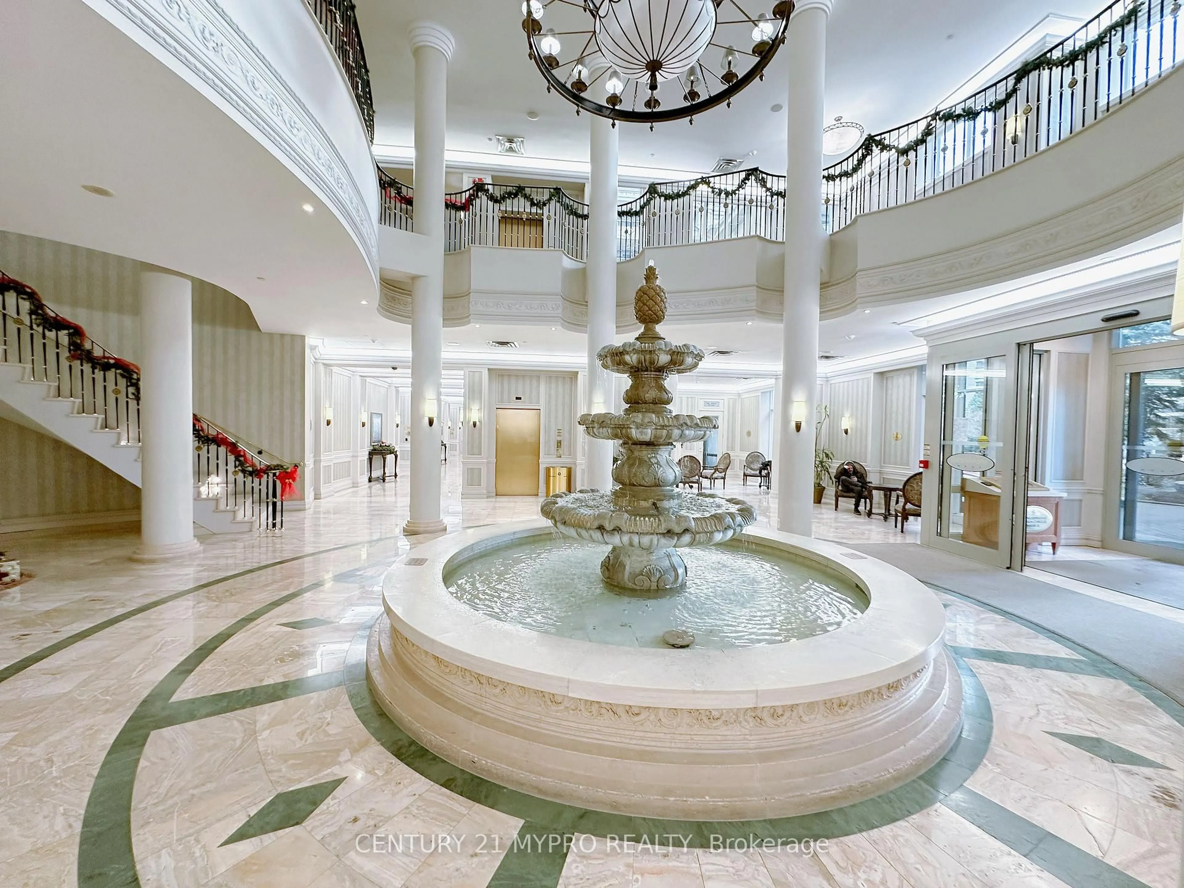 Lobby for 35 Kingsbridge Garden Circ #2201, Mississauga Ontario L5R 3Z5