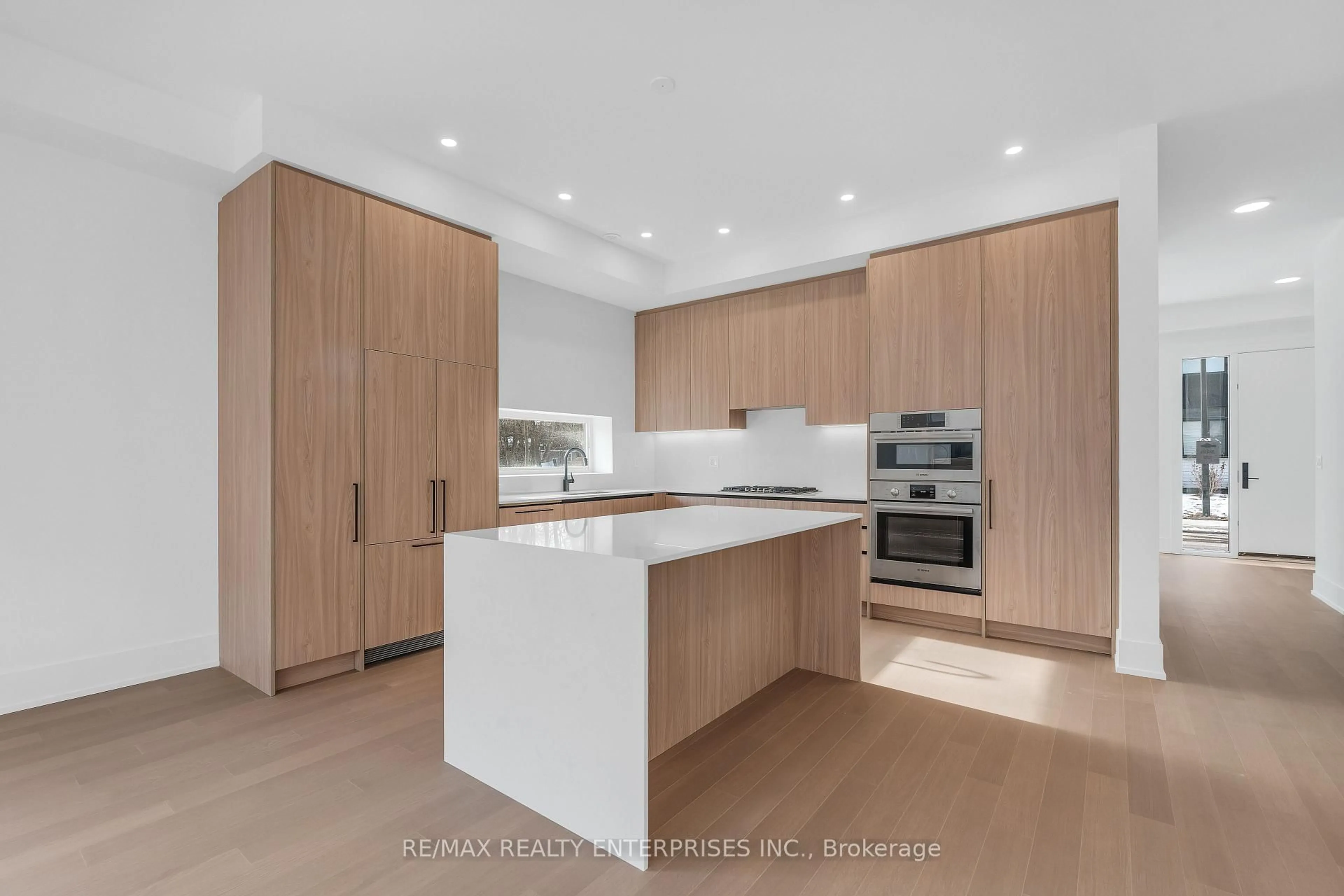 Unknown for 50 Lou Parsons Way #76, Mississauga Ontario L5H 0B2