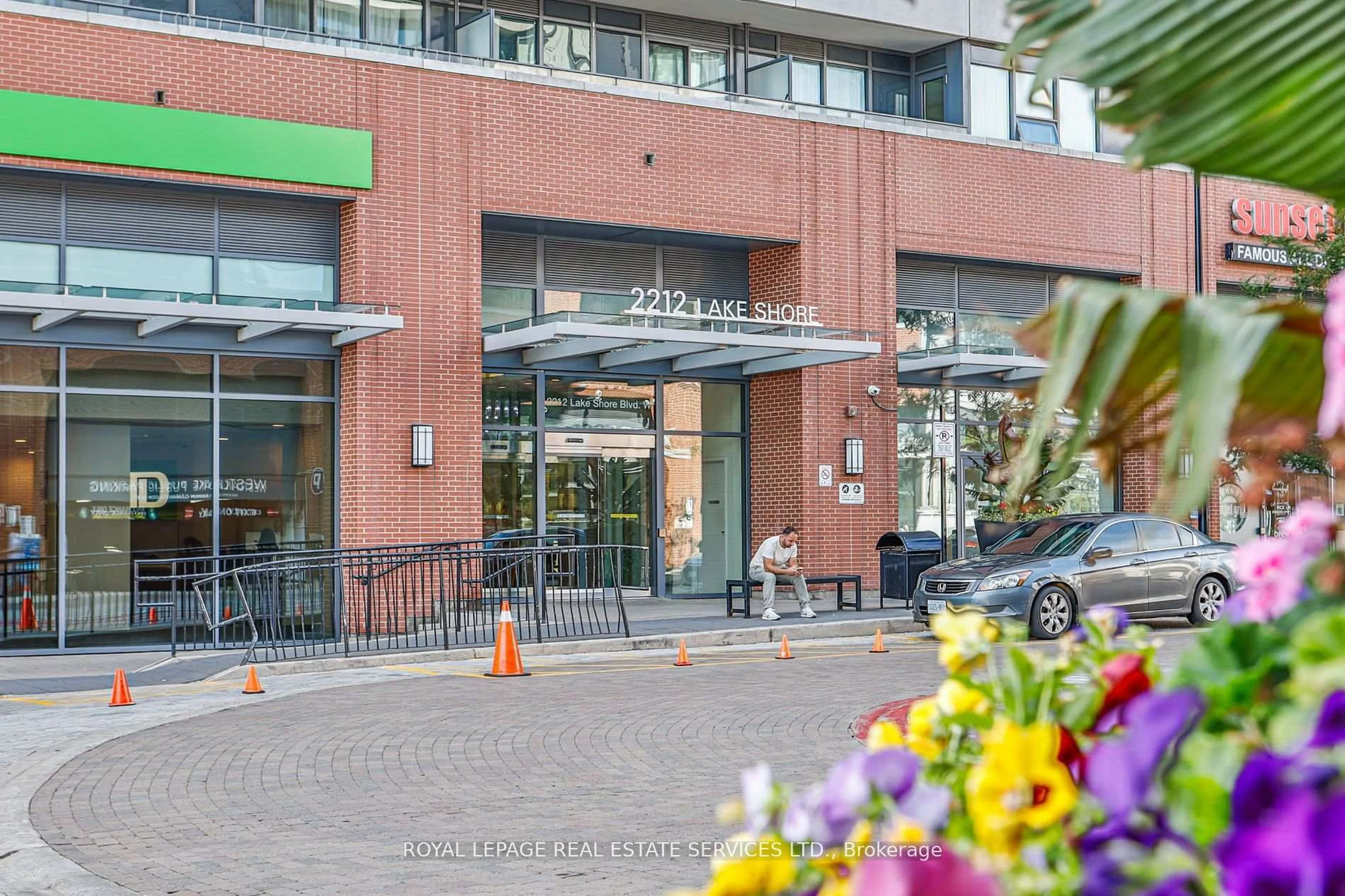 Unknown for 2212 Lake Shore Blvd #2310, Toronto Ontario M8V 0C2