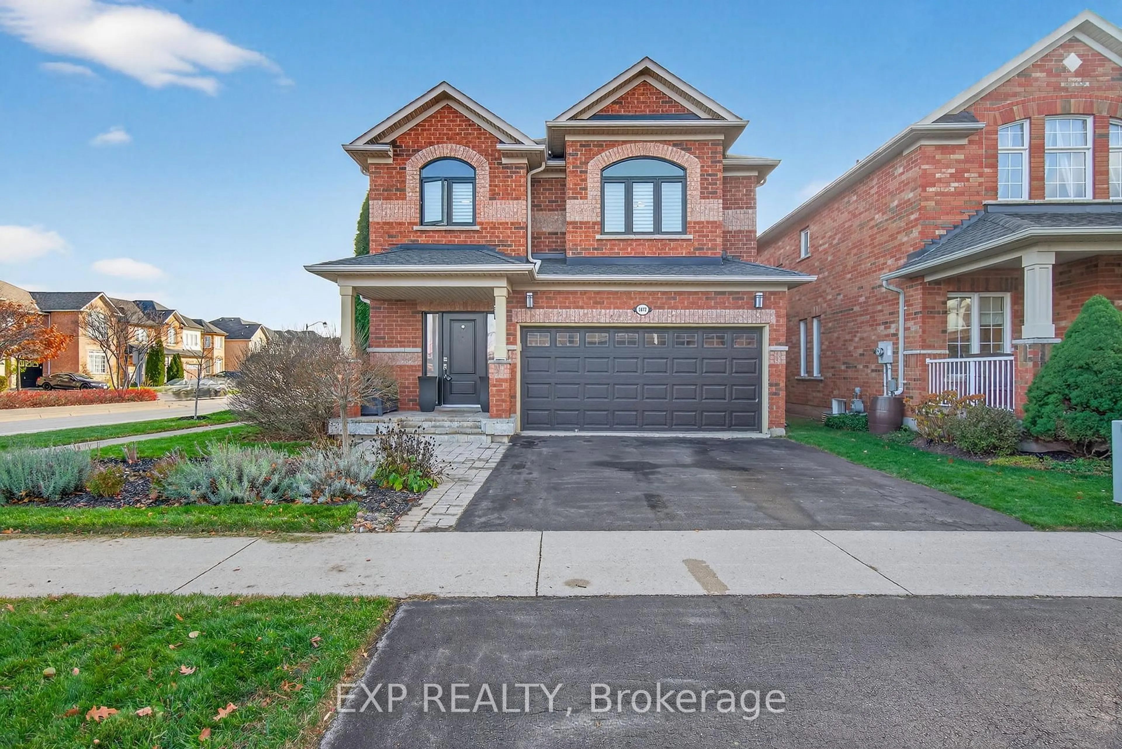Home with brick exterior material, street for 5612 Blue Spruce Ave, Burlington Ontario L7L 7K2