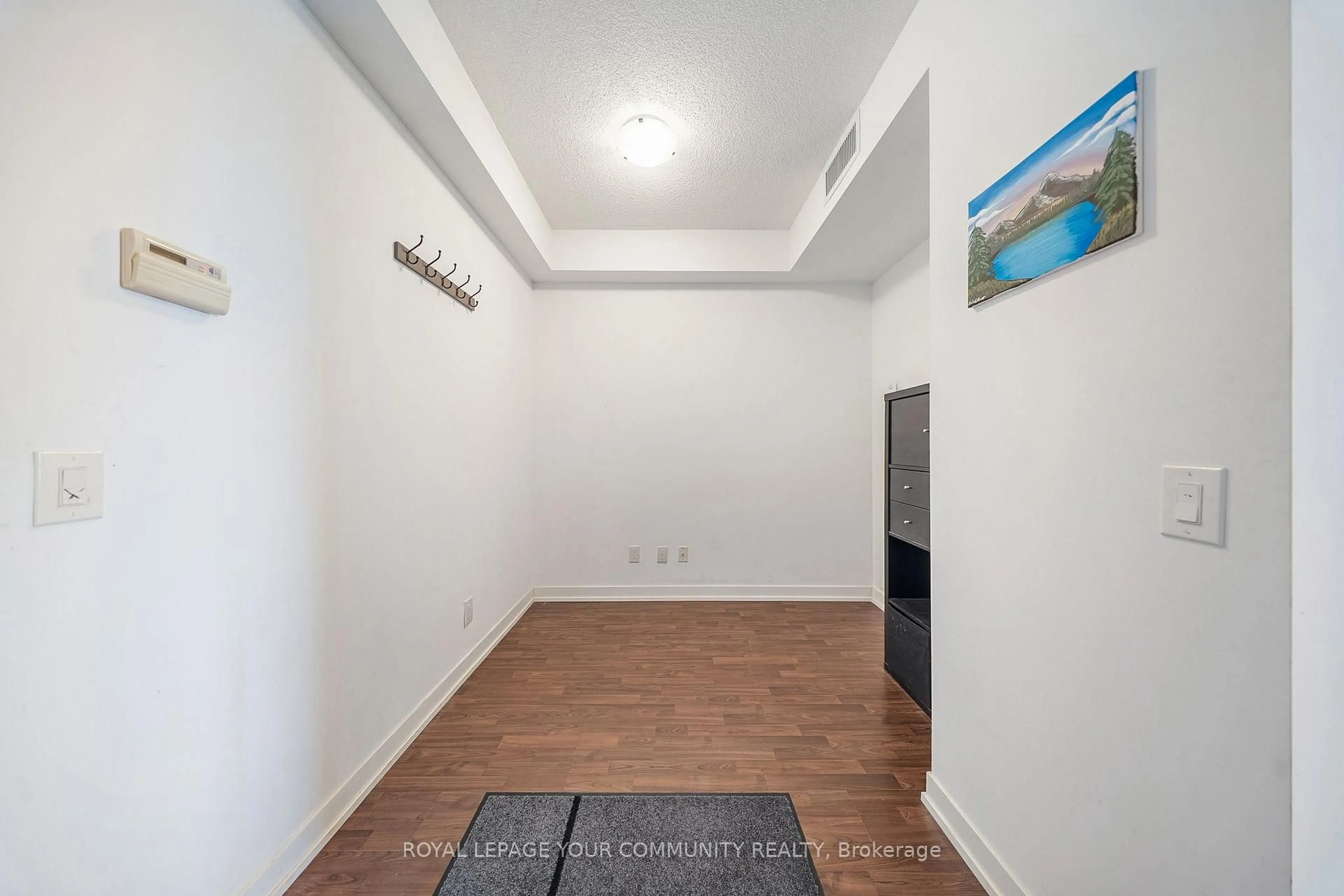 Unknown for 840 Queens Plate Dr #510, Toronto Ontario M9W 0E7