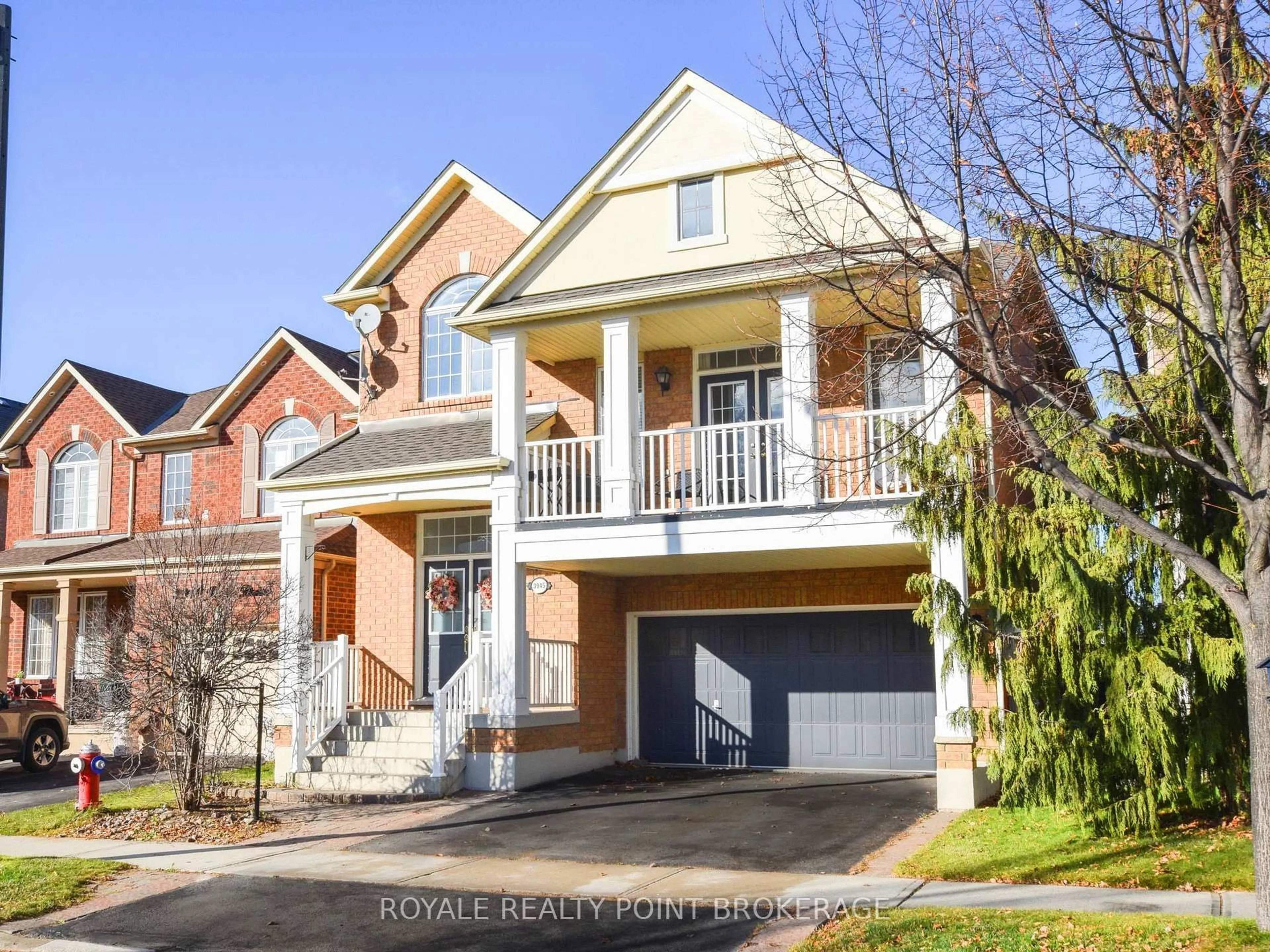 Home with brick exterior material, street for 3945 Janice Dr, Mississauga Ontario L5M 7Y3