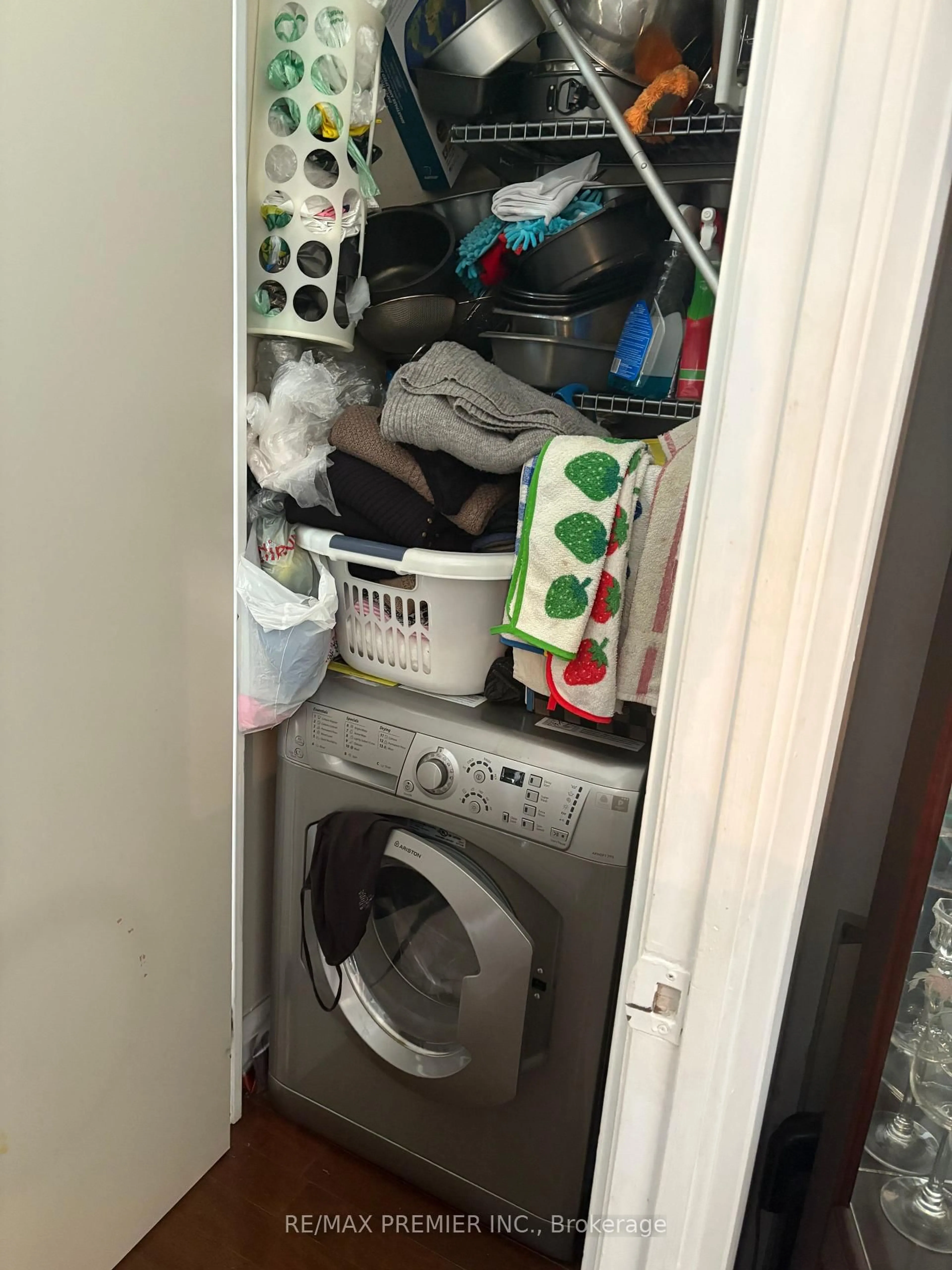 Laundry room for 2737 Keele St #610, Toronto Ontario M3M 2E9