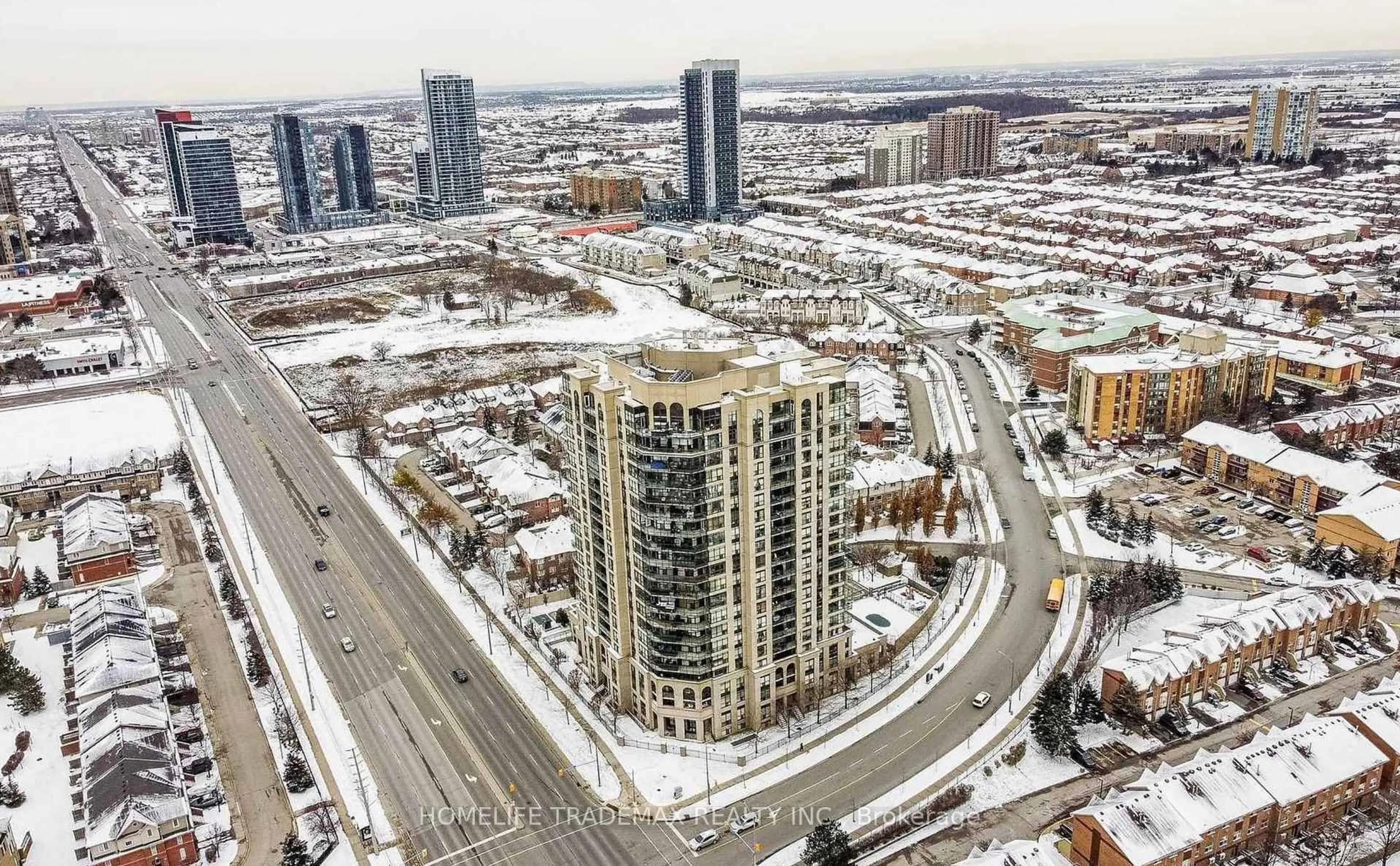 A pic from outside/outdoor area/front of a property/back of a property/a pic from drone, city buildings view from balcony for 220 Forum Dr #103, Mississauga Ontario L4Z 4K1
