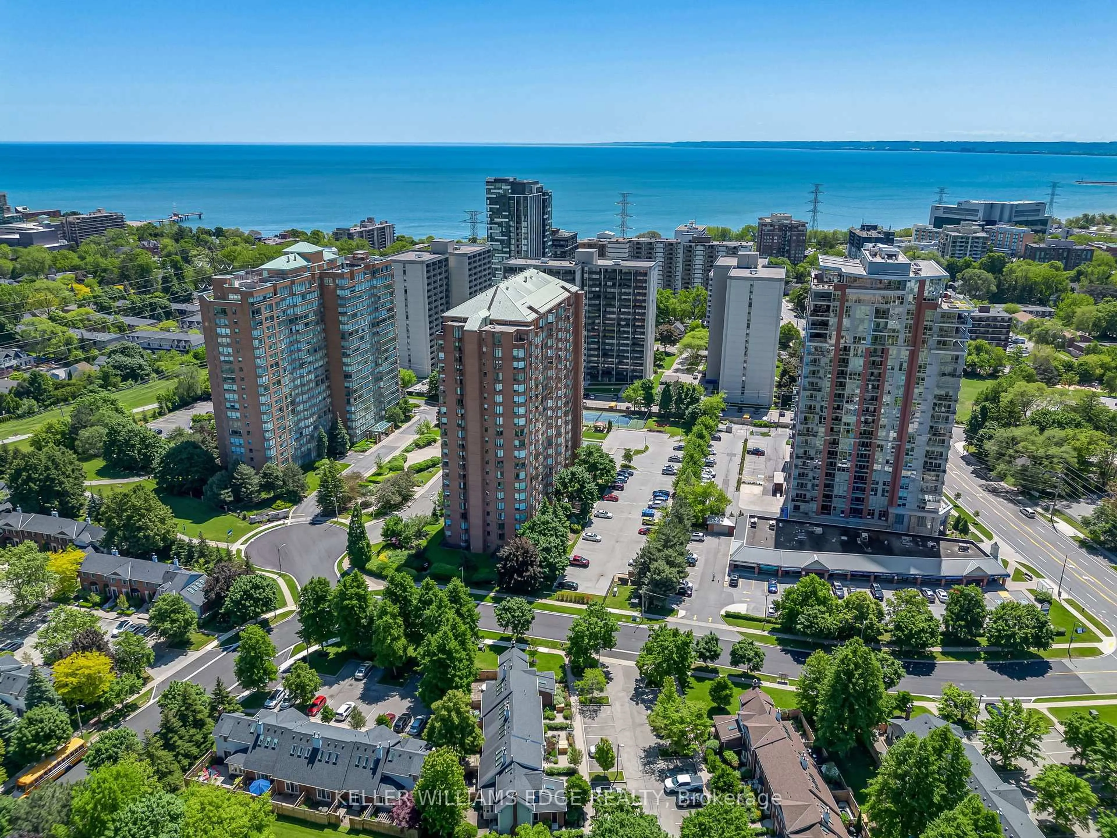 A pic from outside/outdoor area/front of a property/back of a property/a pic from drone, city buildings view from balcony for 1270 Maple Crossing Blvd #404, Burlington Ontario L7S 2J3