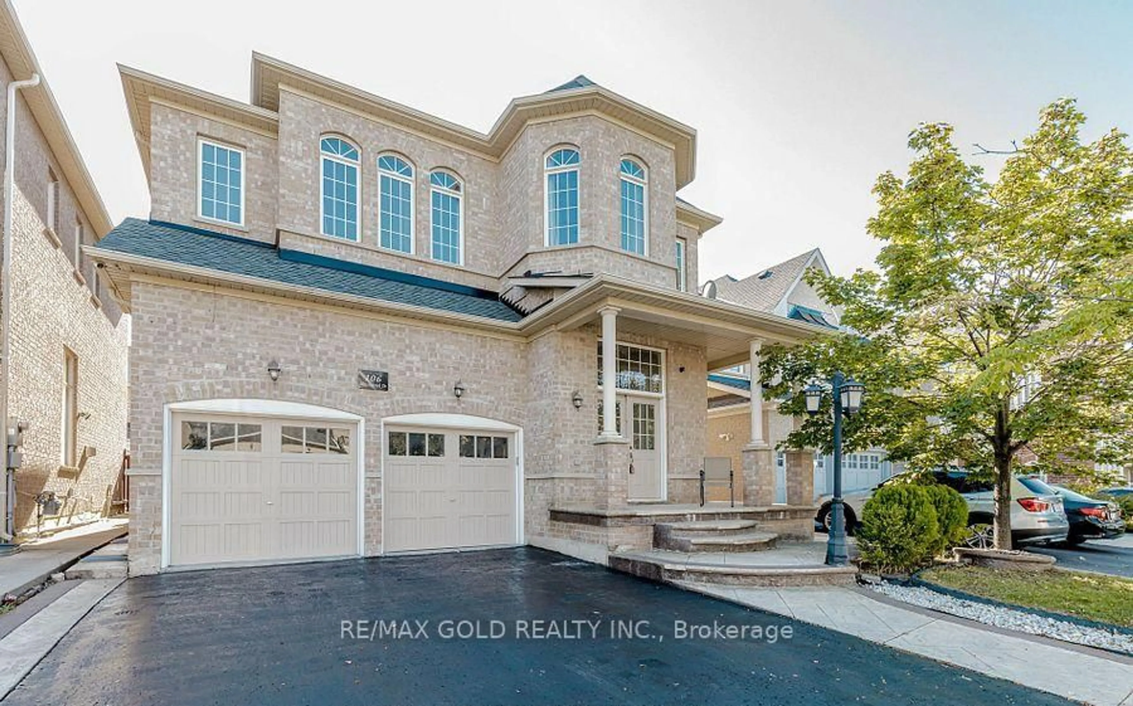 Home with brick exterior material, street for 106 Watsonbrook Dr, Brampton Ontario L6R 0R4