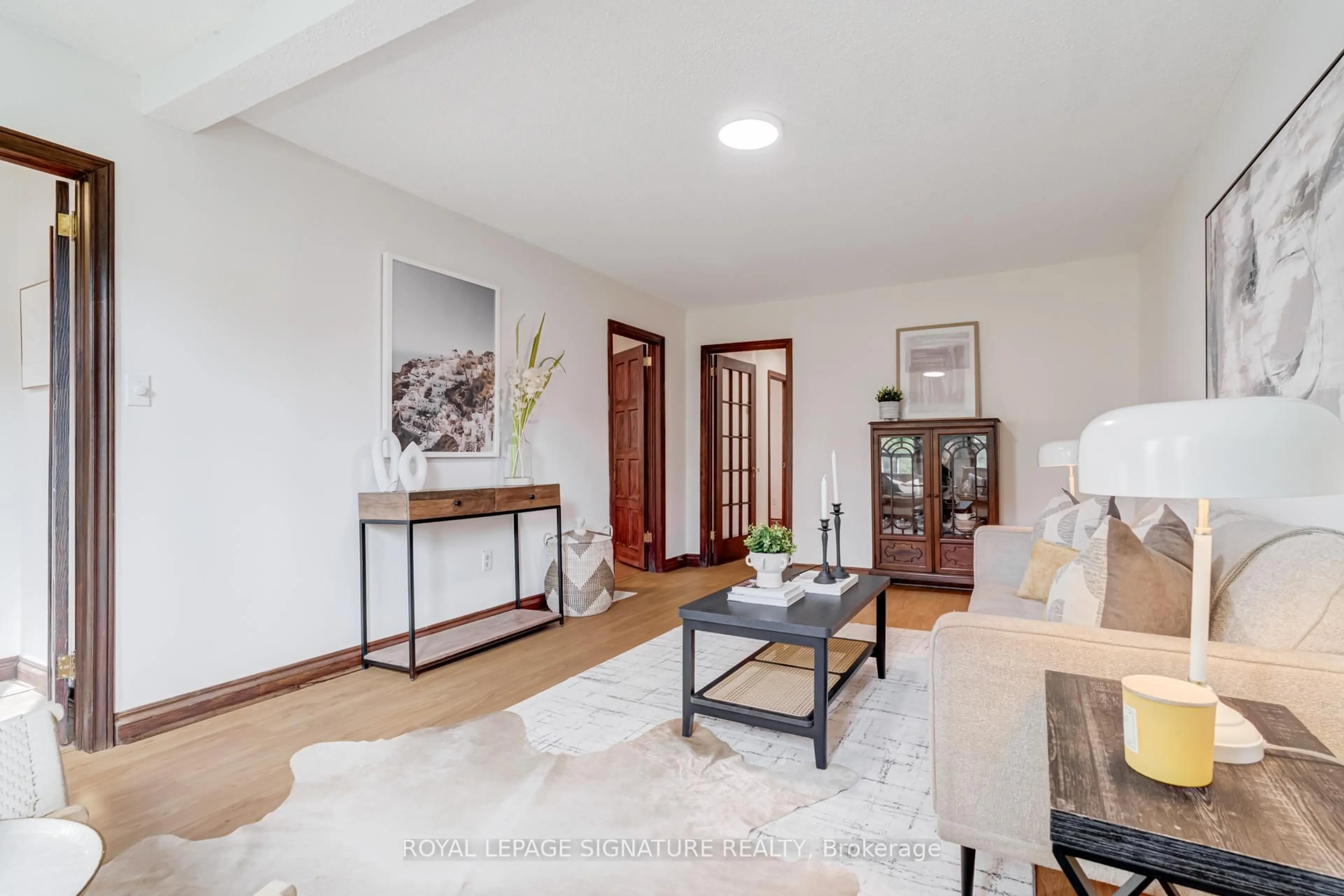 Living room with furniture, unknown for 85 Sixth St, Toronto Ontario M8V 3A4