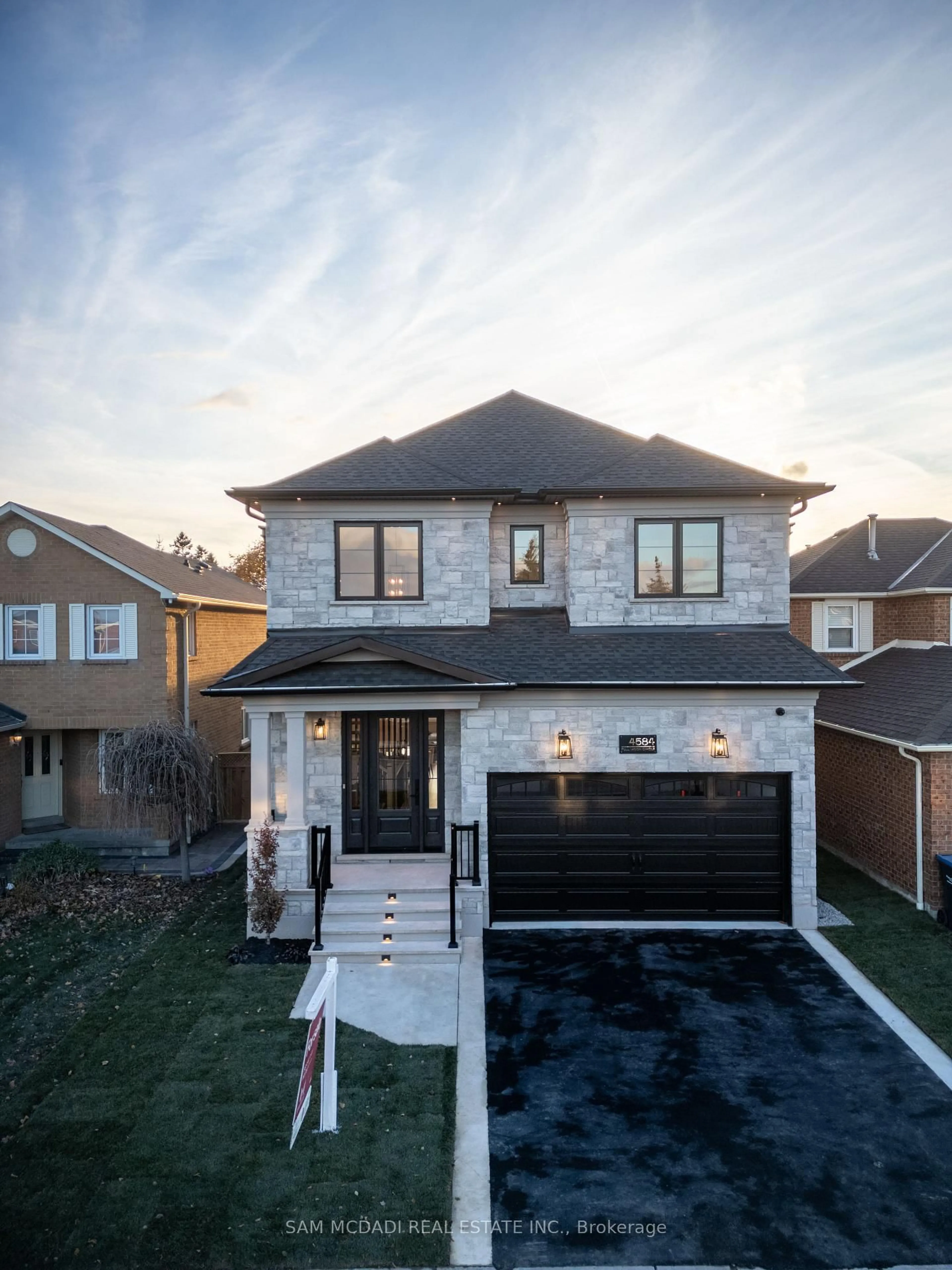 Home with brick exterior material, street for 4584 Full Moon Circ, Mississauga Ontario L4Z 2N6