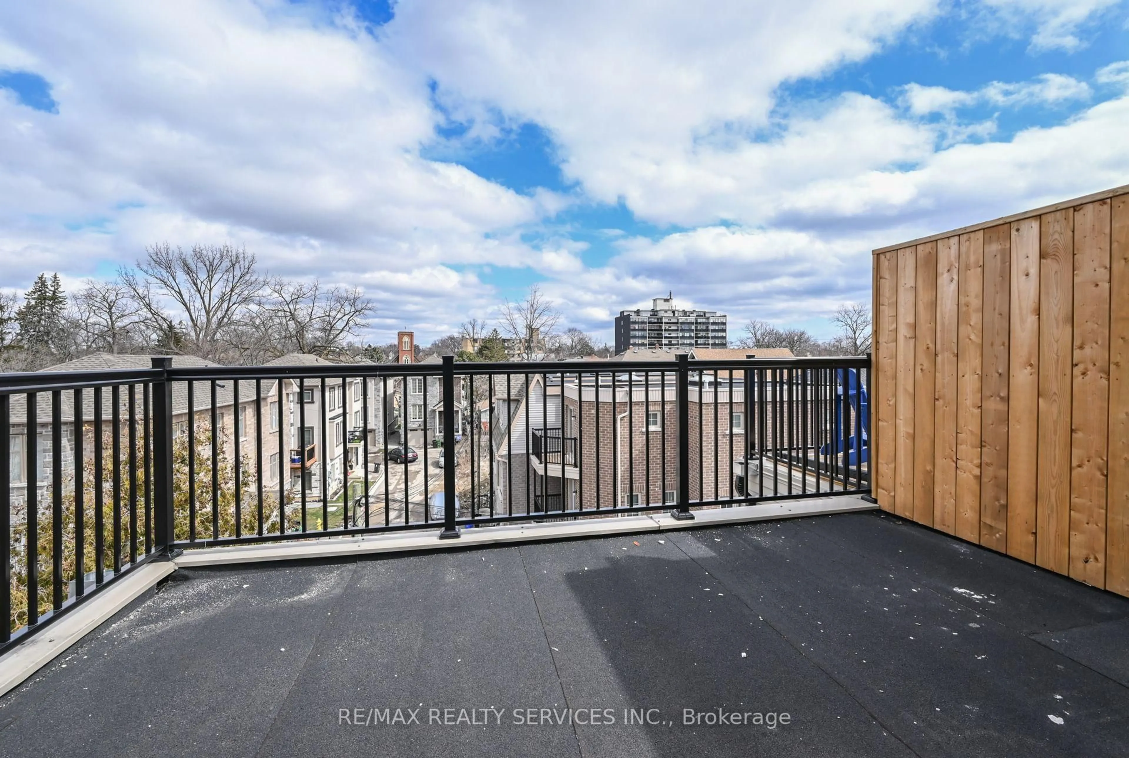 A pic from outside/outdoor area/front of a property/back of a property/a pic from drone, water/lake/river/ocean view for 2179C Weston Rd #7, Toronto Ontario M9N 0B5