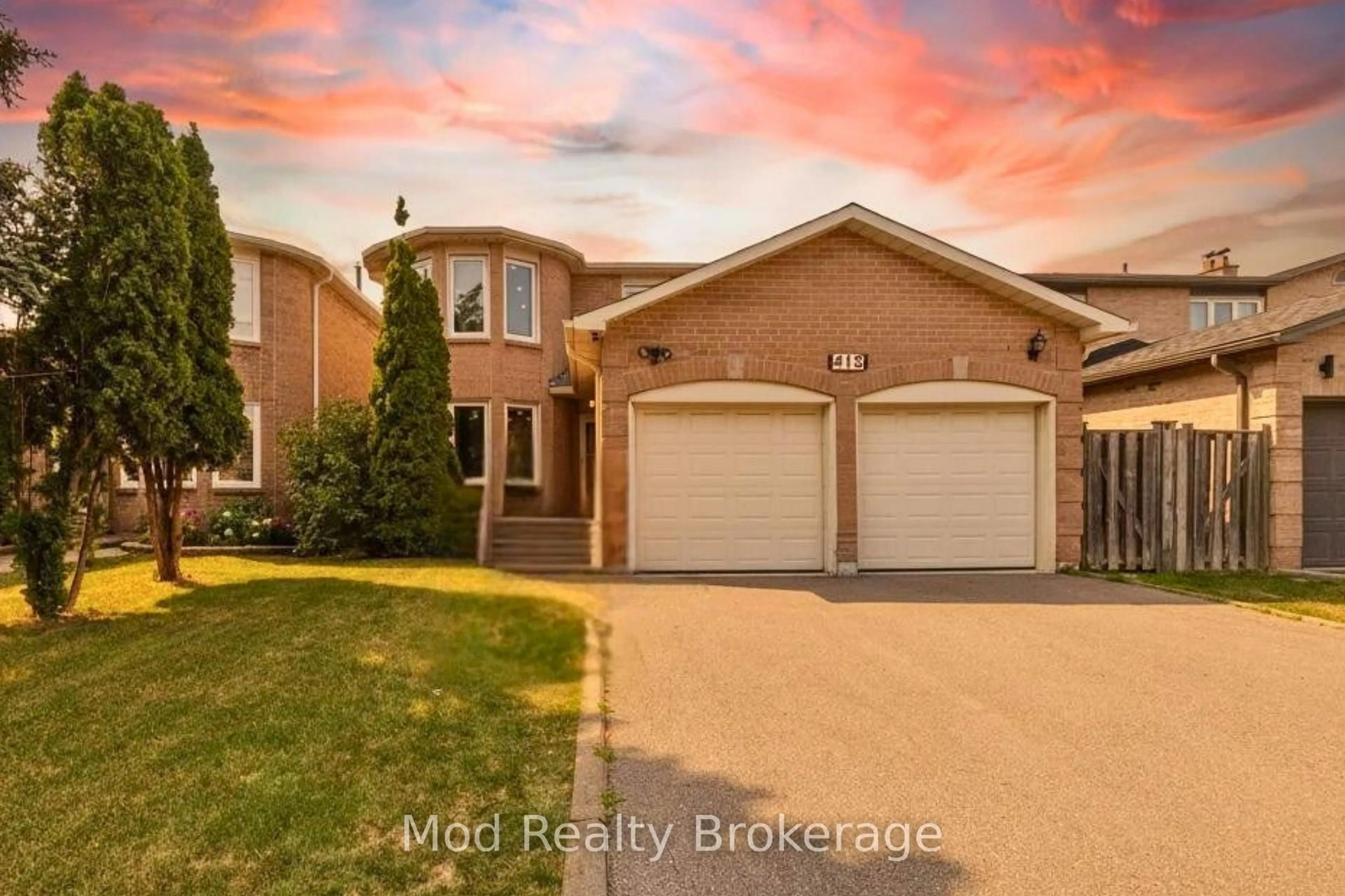 Unknown for 415 Everton Dr, Mississauga Ontario L5R 1W2