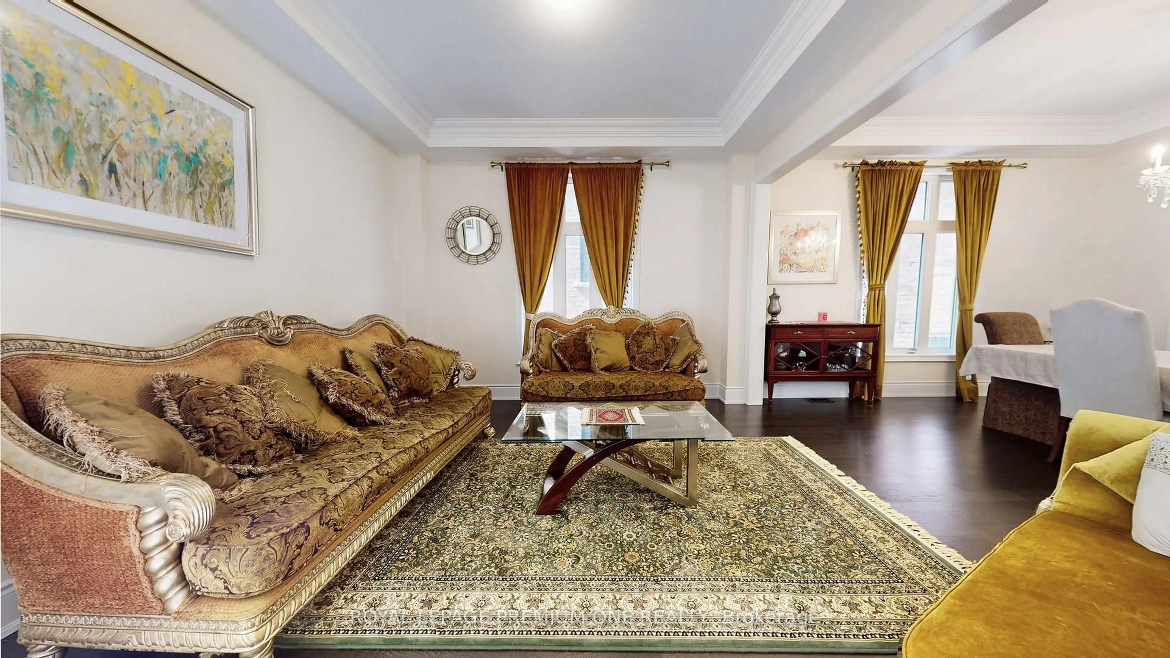 Living room with furniture, carpet floor for 52 Daisy Meadow Cres, Caledon Ontario L7C 4G3