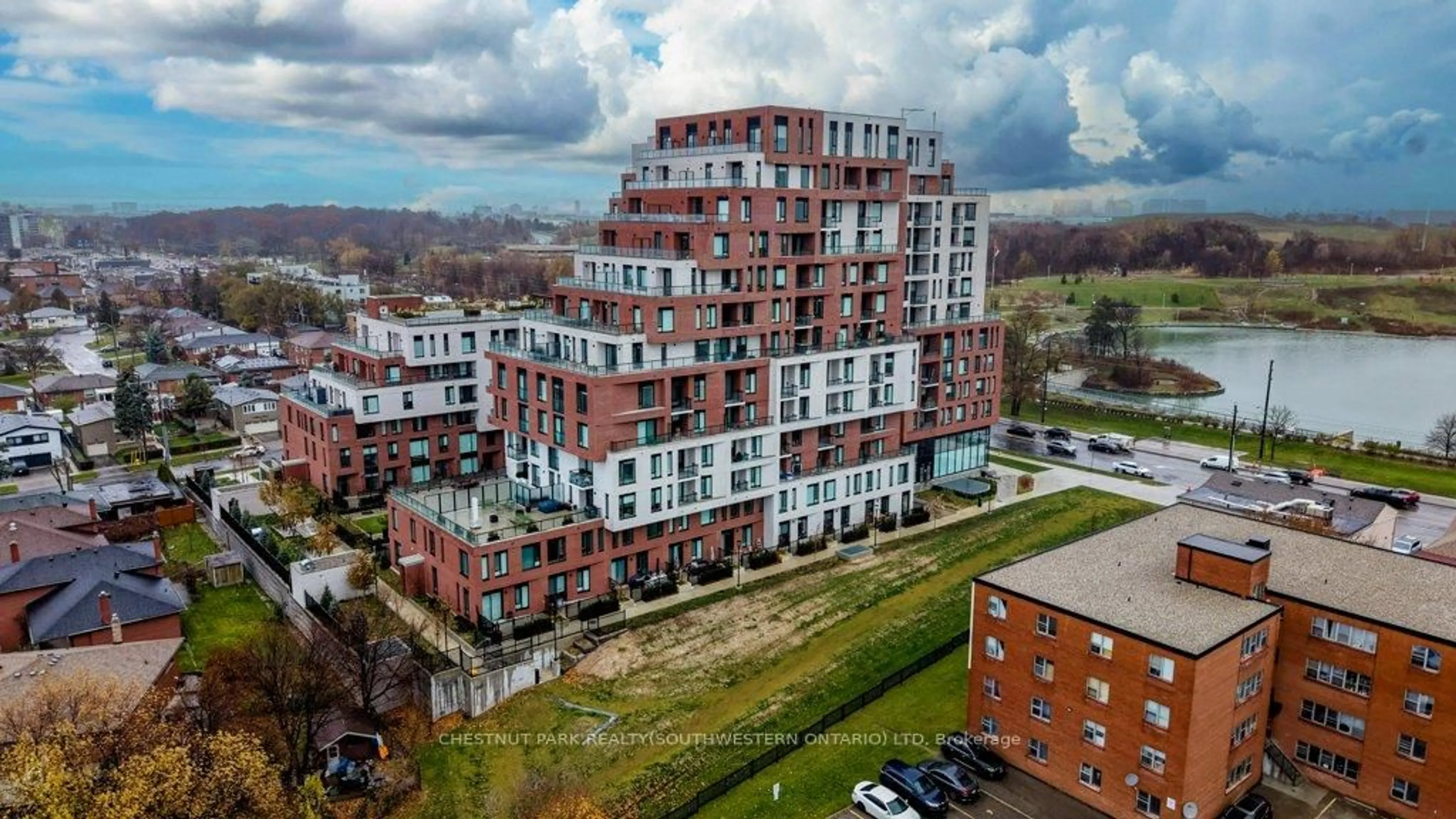A pic from outside/outdoor area/front of a property/back of a property/a pic from drone, city buildings view from balcony for 3100 Keele St #612, Toronto Ontario M3M 0E1