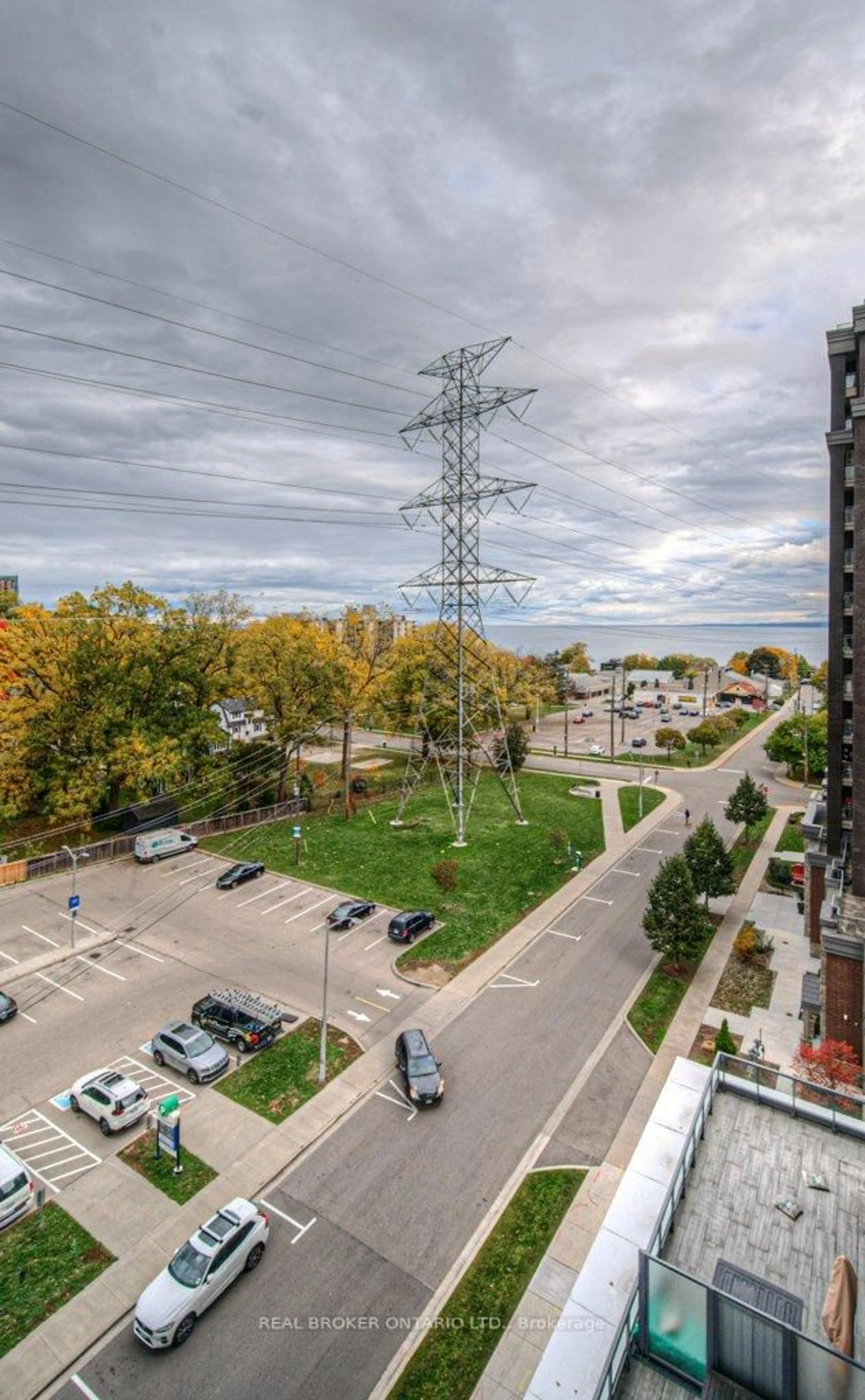 A pic from outside/outdoor area/front of a property/back of a property/a pic from drone, city buildings view from balcony for 500 Brock Ave #705, Burlington Ontario L7S 0A5