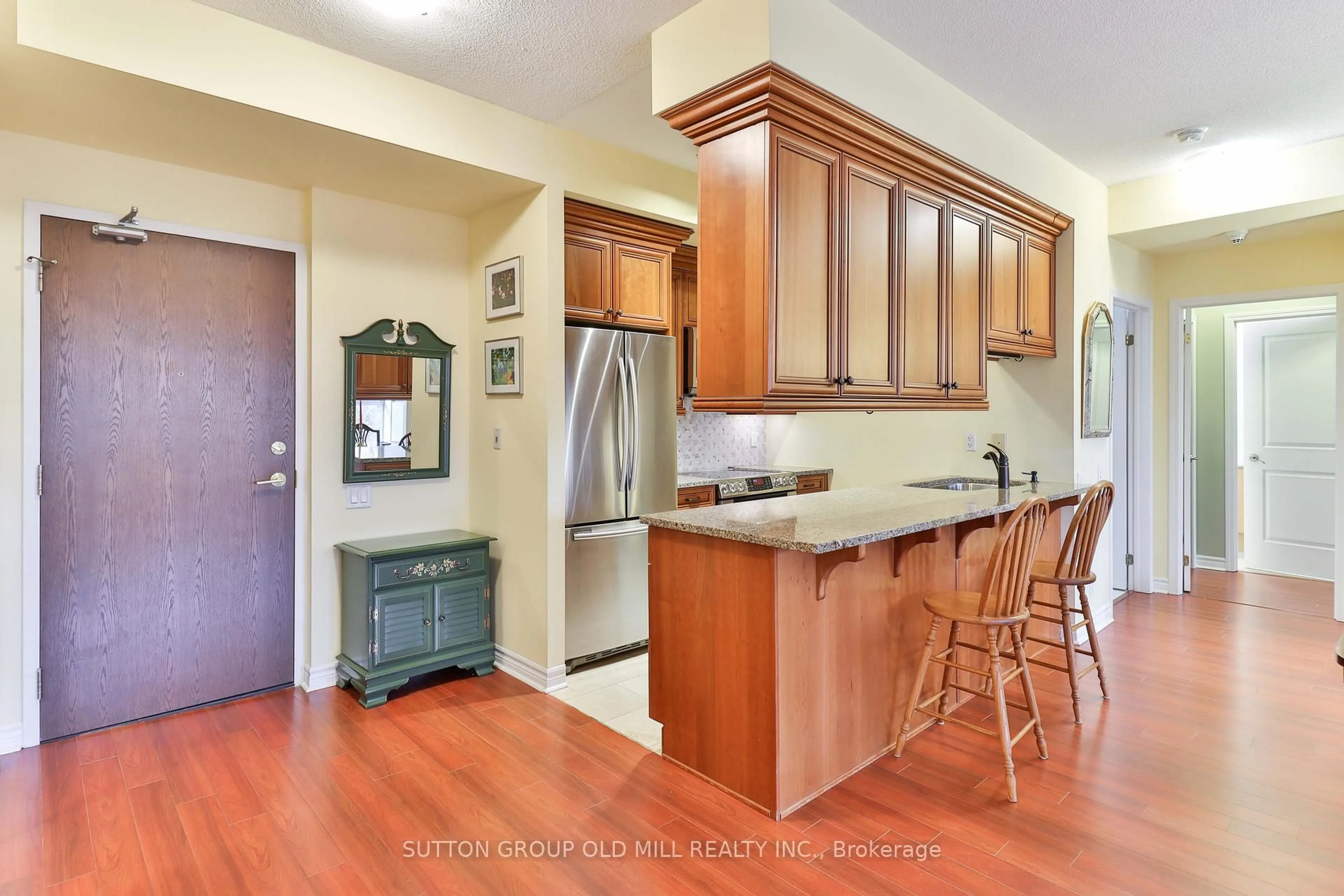 Open concept kitchen, unknown for 4196 Dundas St #207, Toronto Ontario M8X 0A3