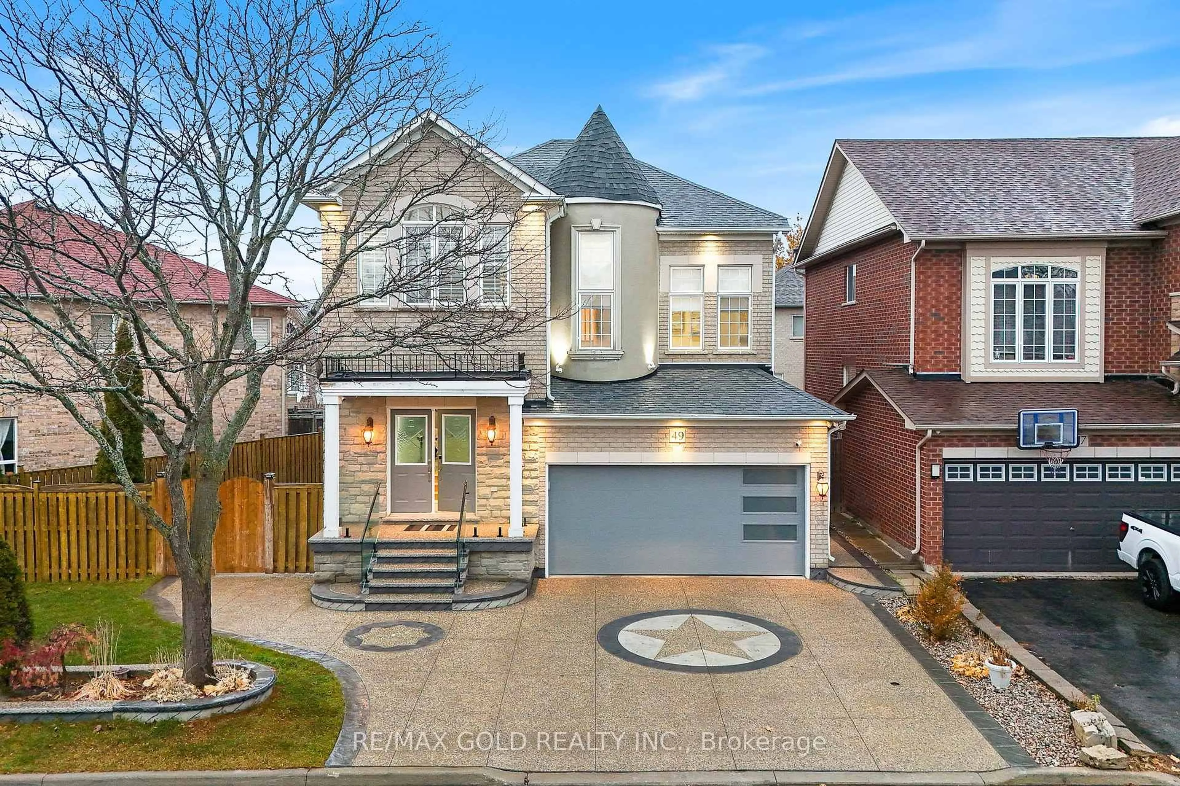 Home with brick exterior material, street for 49 Sedgewick Circ, Brampton Ontario L7A 2P5