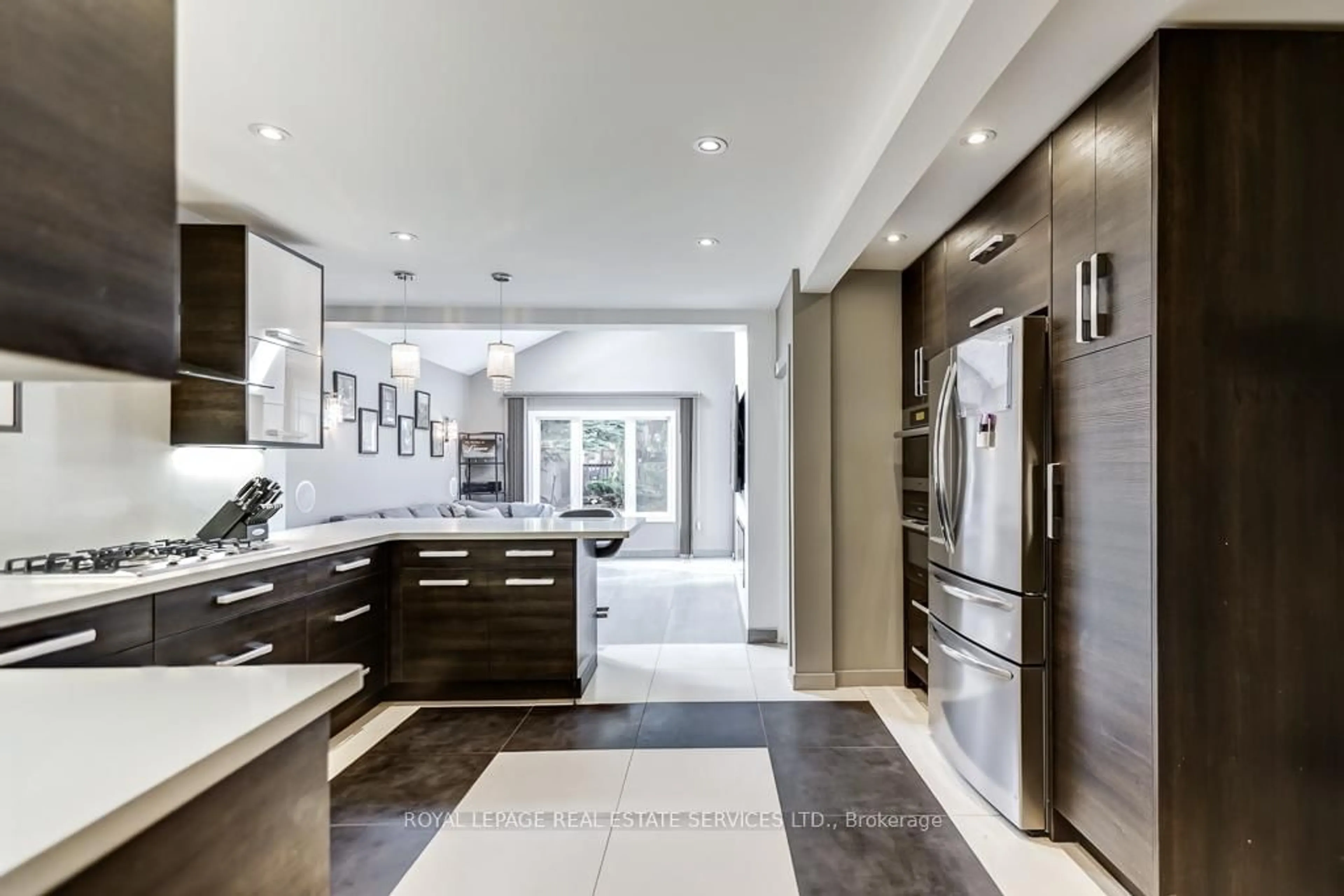 Contemporary kitchen, ceramic/tile floor for 14 Burma Dr, Toronto Ontario M8Y 3E6